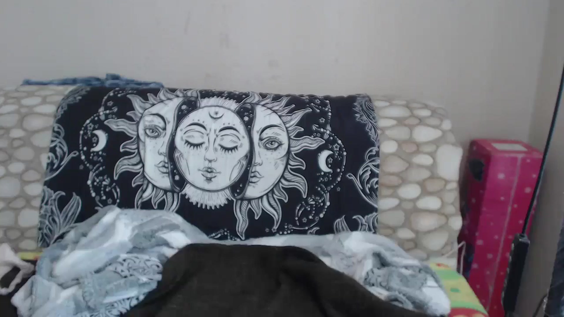 Gallery image thumbnail from Elf_Angelina_'s myfreecams stream on, 12/25/2024, 04:49 image 18 of 20