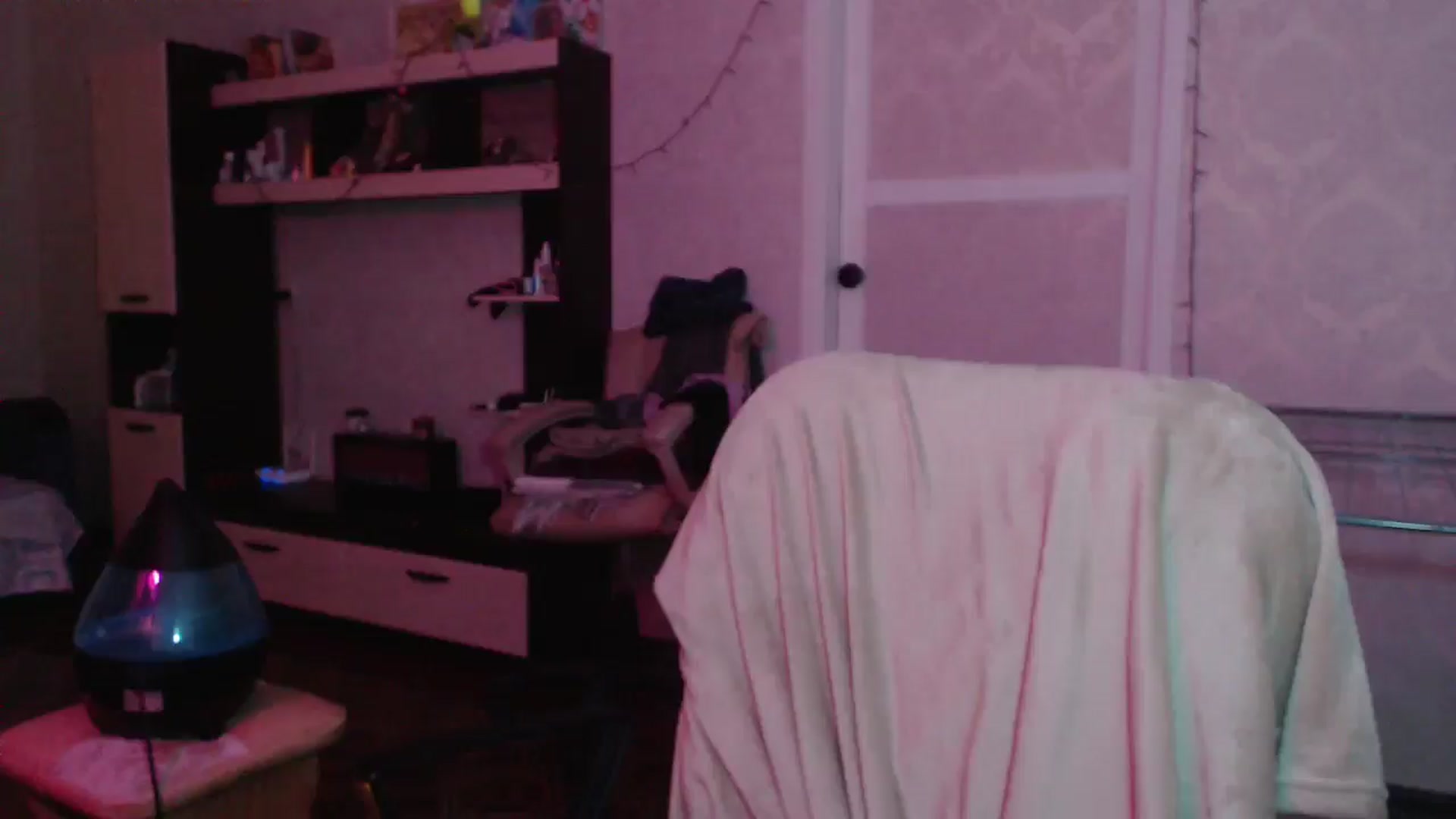 Gallery image thumbnail from Elf_Angelina_'s myfreecams stream on, 01/17/2026, 11:34 image 5 of 20