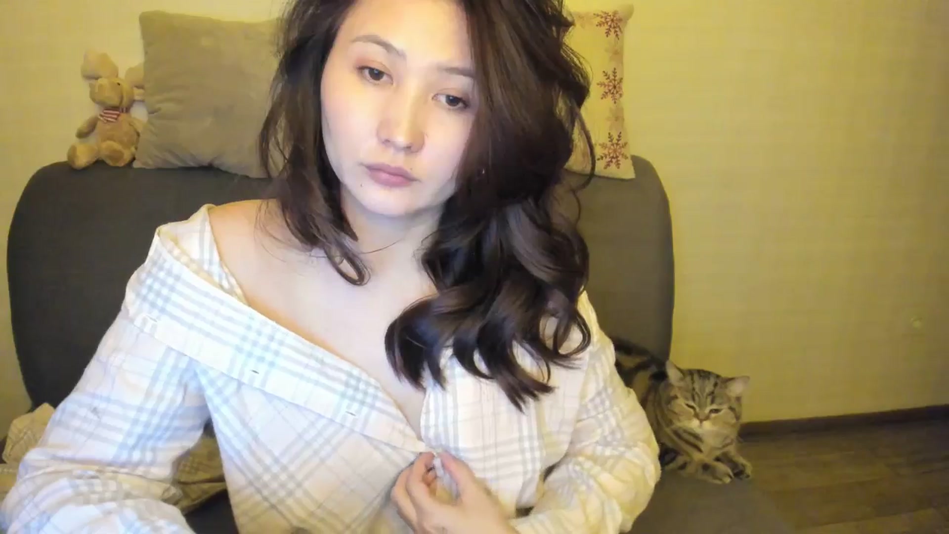 Gallery image thumbnail from Elfleur's myfreecams stream on, 01/05/2025, 01:22 image 8 of 20