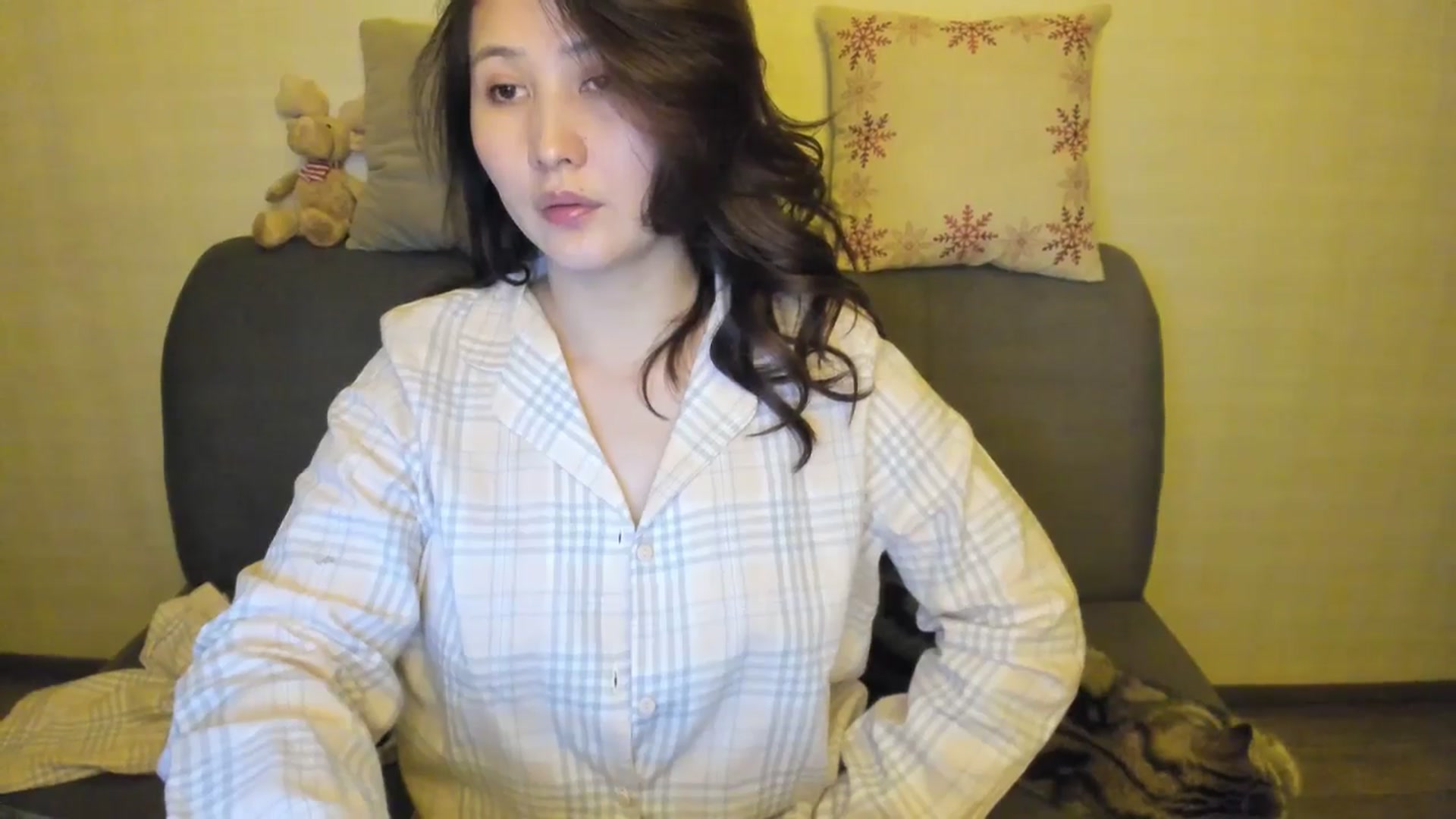 Gallery image thumbnail from Elfleur's myfreecams stream on, 01/05/2025, 01:22 image 16 of 20