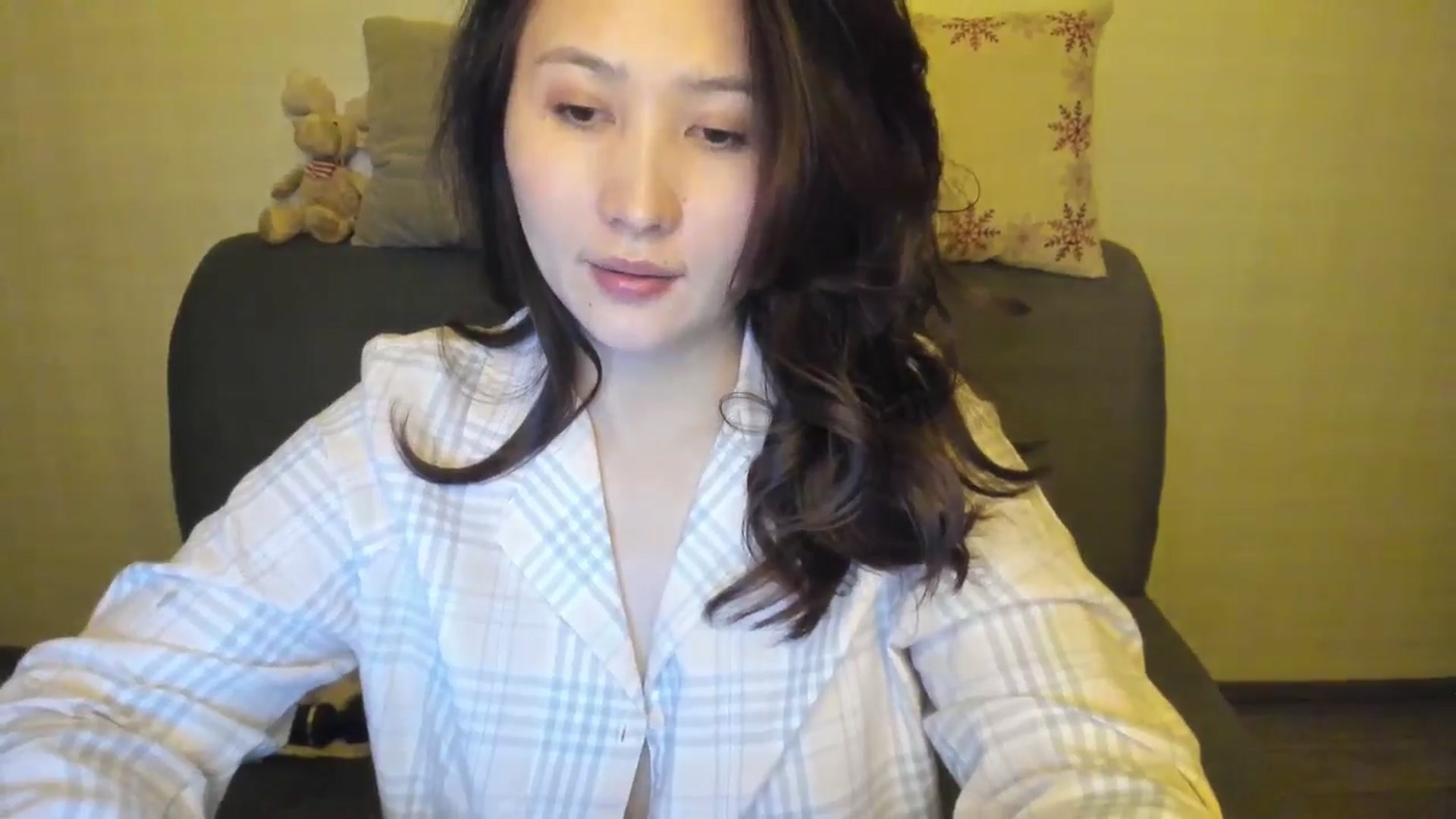 Gallery image thumbnail from Elfleur's myfreecams stream on, 01/05/2025, 01:48 image 3 of 20