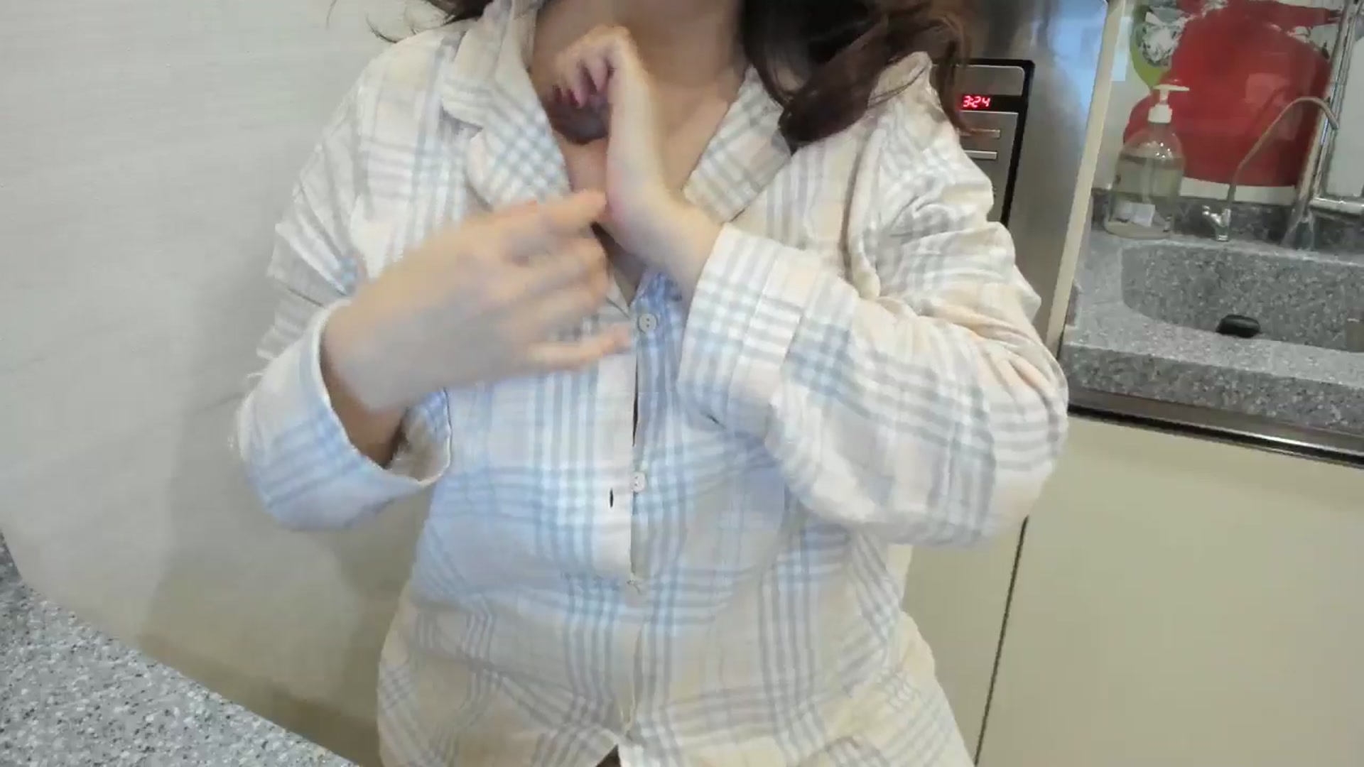 Gallery image thumbnail from Elfleur's myfreecams stream on, 01/07/2025, 20:03 image 5 of 20