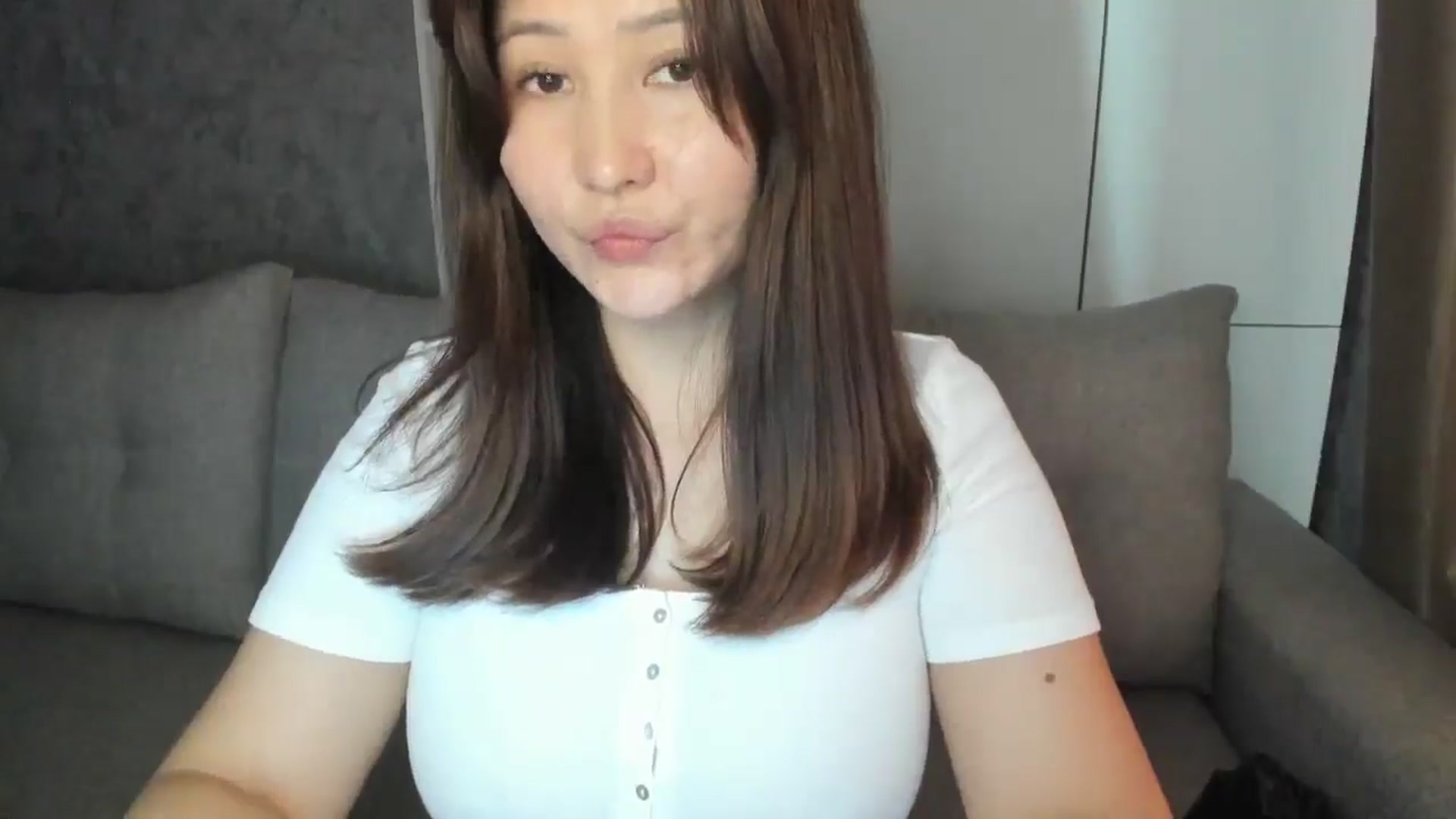 Gallery image thumbnail from Elfleur's myfreecams stream on, 02/17/2025, 03:17 image 14 of 20