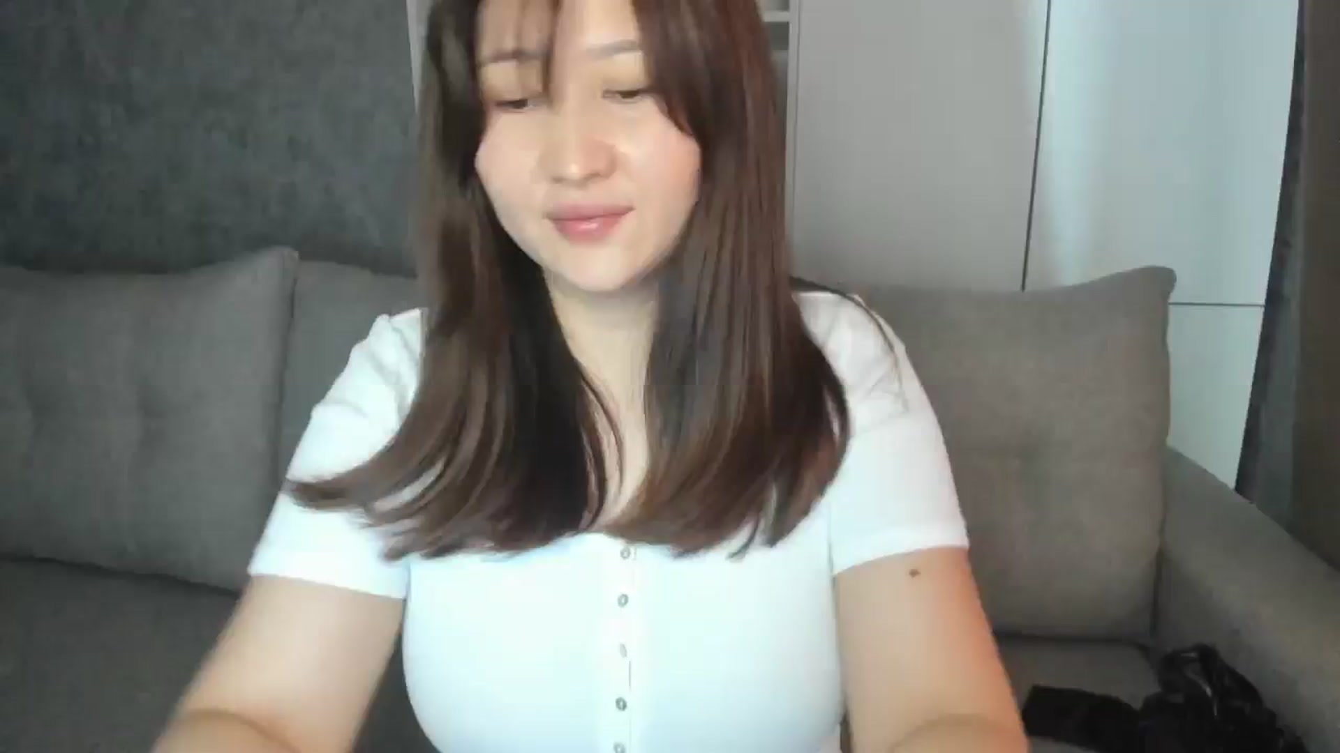 Gallery image thumbnail from Elfleur's myfreecams stream on, 02/17/2025, 03:17 image 17 of 20