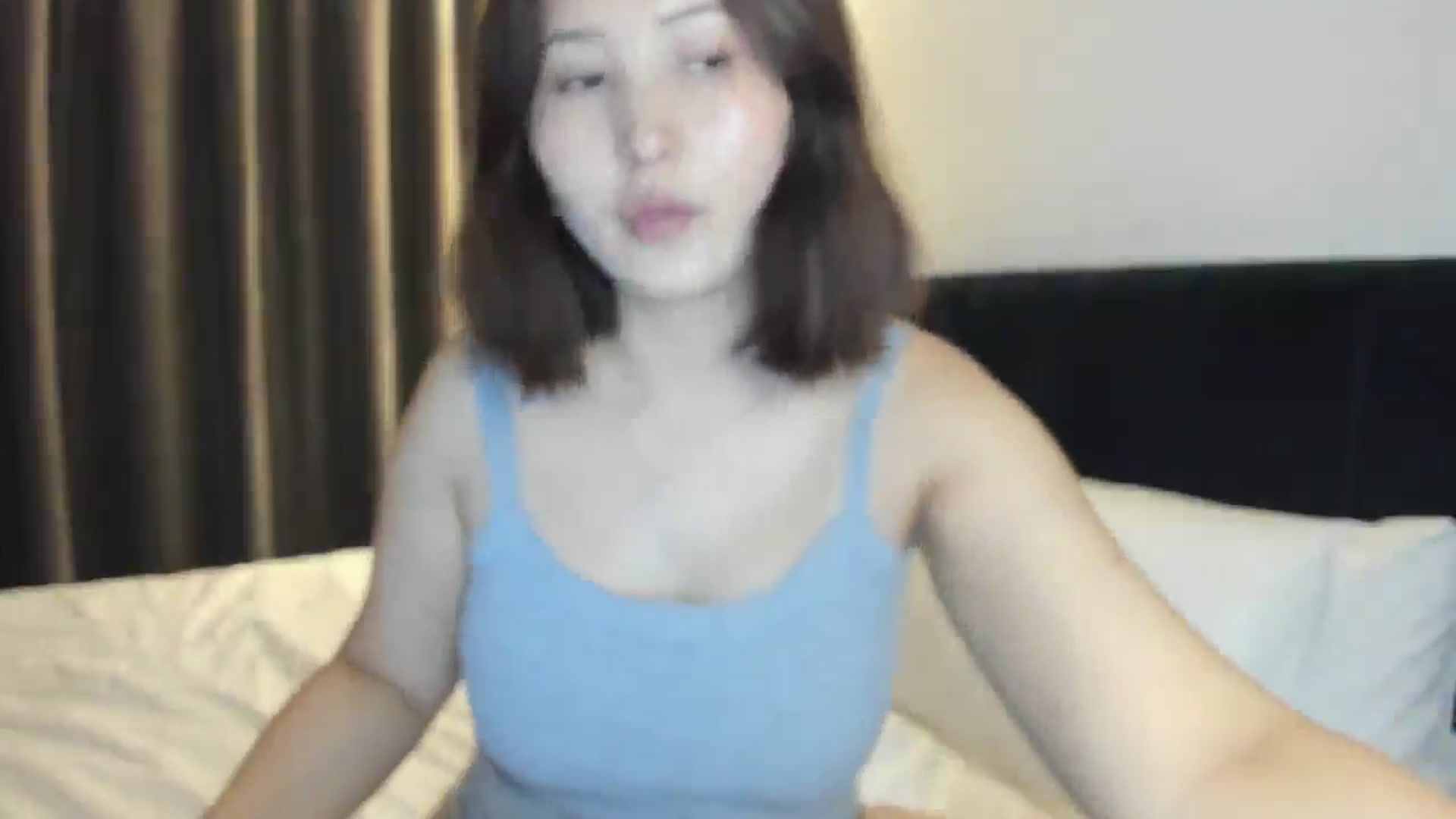 Gallery image thumbnail from Elfleur's myfreecams stream on, 05/12/2025, 15:38 image 3 of 20