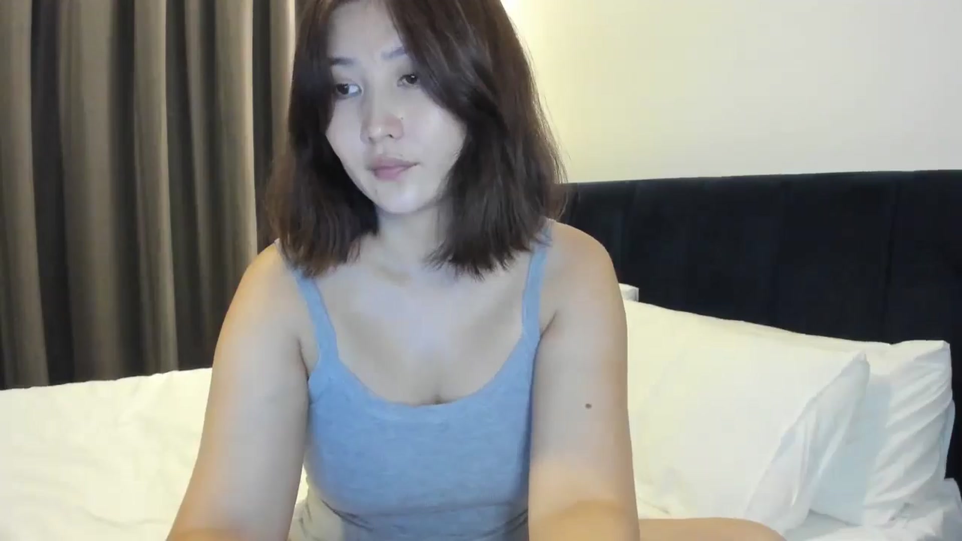 Gallery image thumbnail from Elfleur's myfreecams stream on, 05/12/2025, 15:38 image 8 of 20