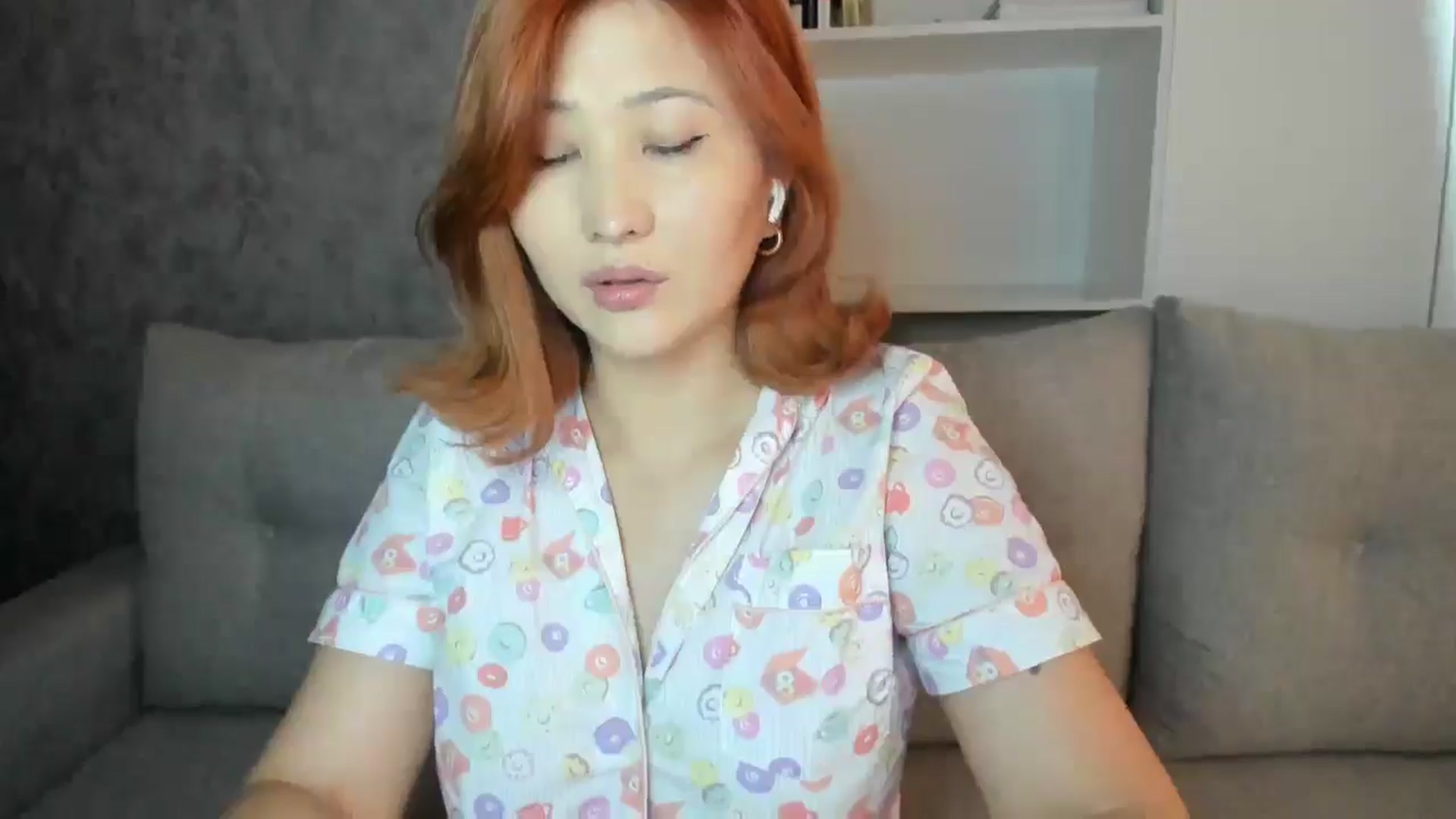 Gallery image thumbnail from Elfleur's myfreecams stream on, 06/25/2025, 05:10 image 17 of 20