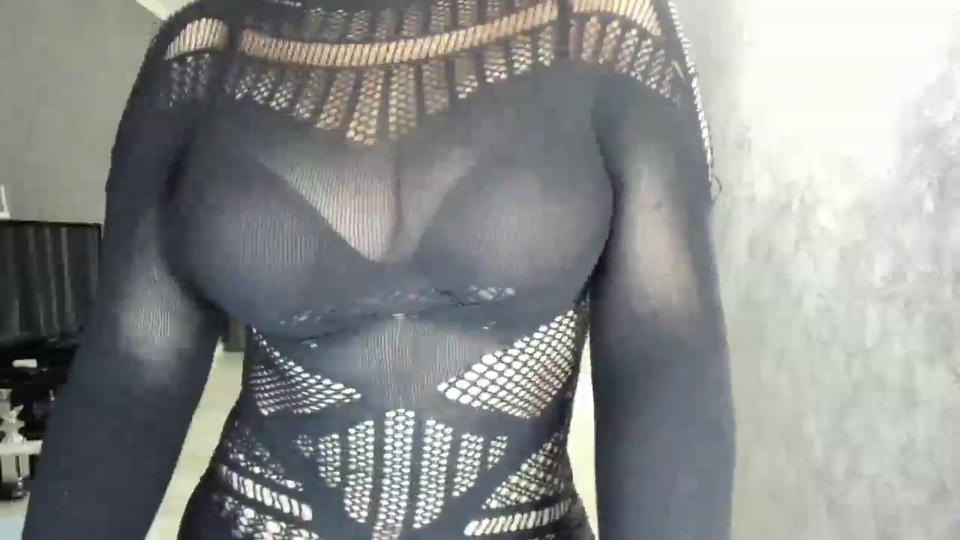 Gallery image thumbnail from Elfleur's myfreecams stream on, 07/30/2025, 16:45 image 7 of 20