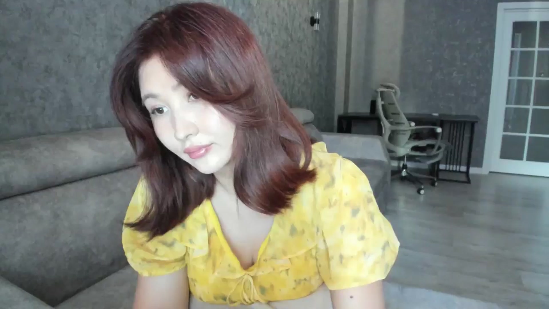 Gallery image thumbnail from Elfleur's myfreecams stream on, 08/07/2025, 05:00 image 14 of 20