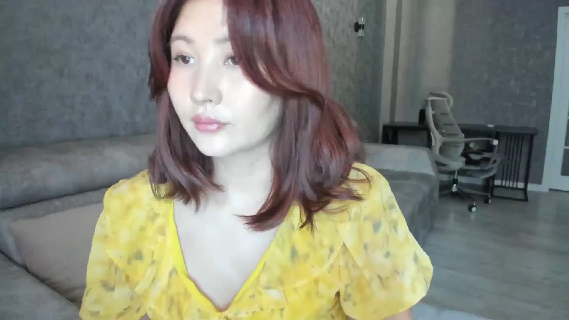 Gallery image thumbnail from Elfleur's myfreecams stream on, 08/07/2025, 07:42 image 15 of 20