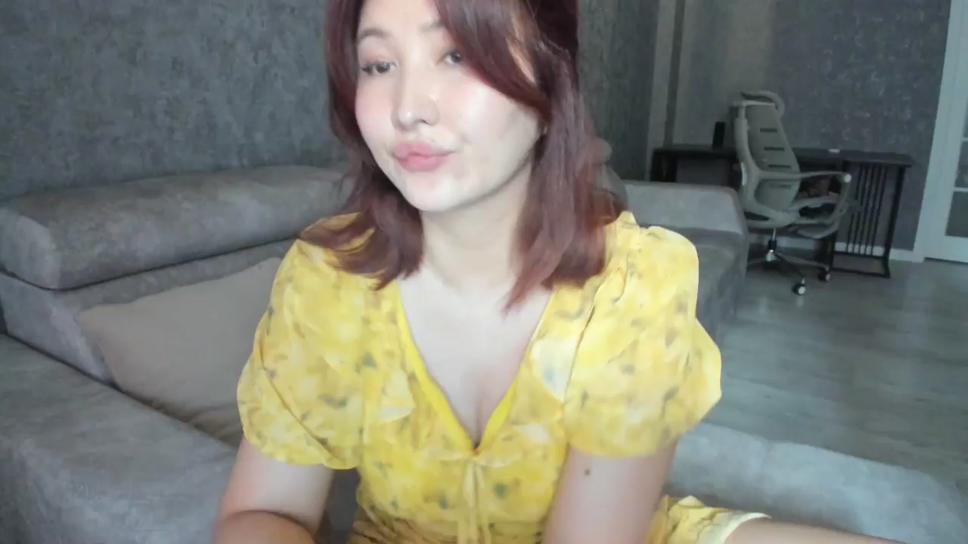 Gallery image thumbnail from Elfleur's myfreecams stream on, 08/07/2025, 10:04 image 19 of 20