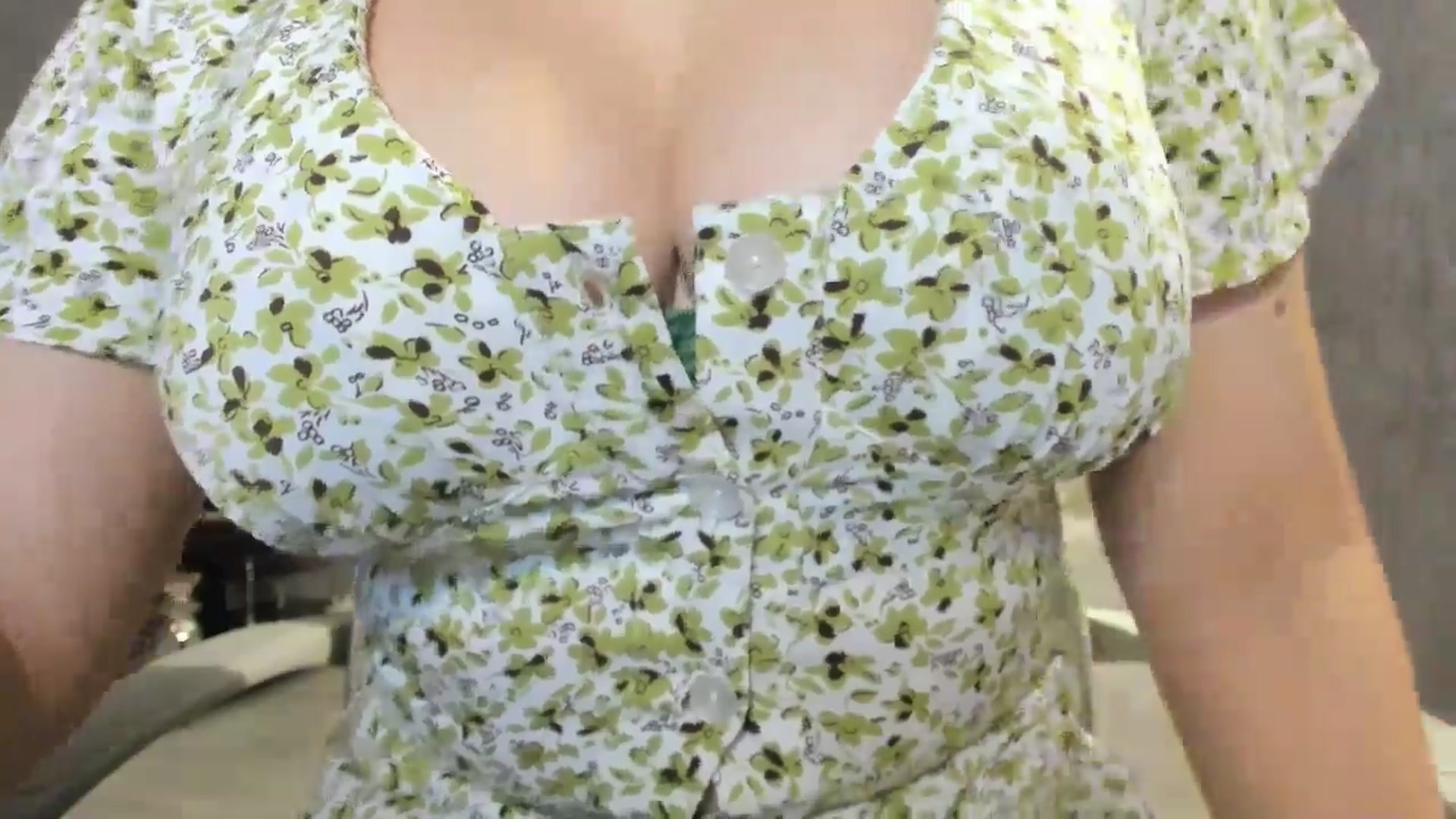 Gallery image thumbnail from Elfleur's myfreecams stream on, 08/08/2025, 20:21 image 4 of 20