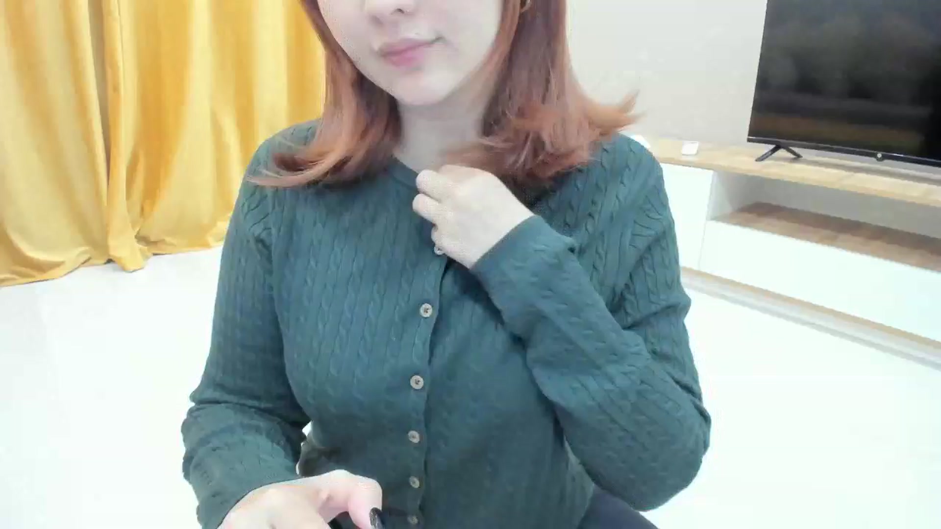Gallery image thumbnail from Elfleur's myfreecams stream on, 09/13/2025, 22:11 image 6 of 20