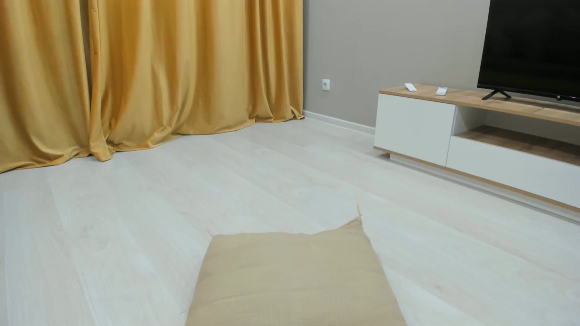 Gallery image thumbnail from Elfleur's myfreecams stream on, 09/13/2025, 22:11 image 12 of 20