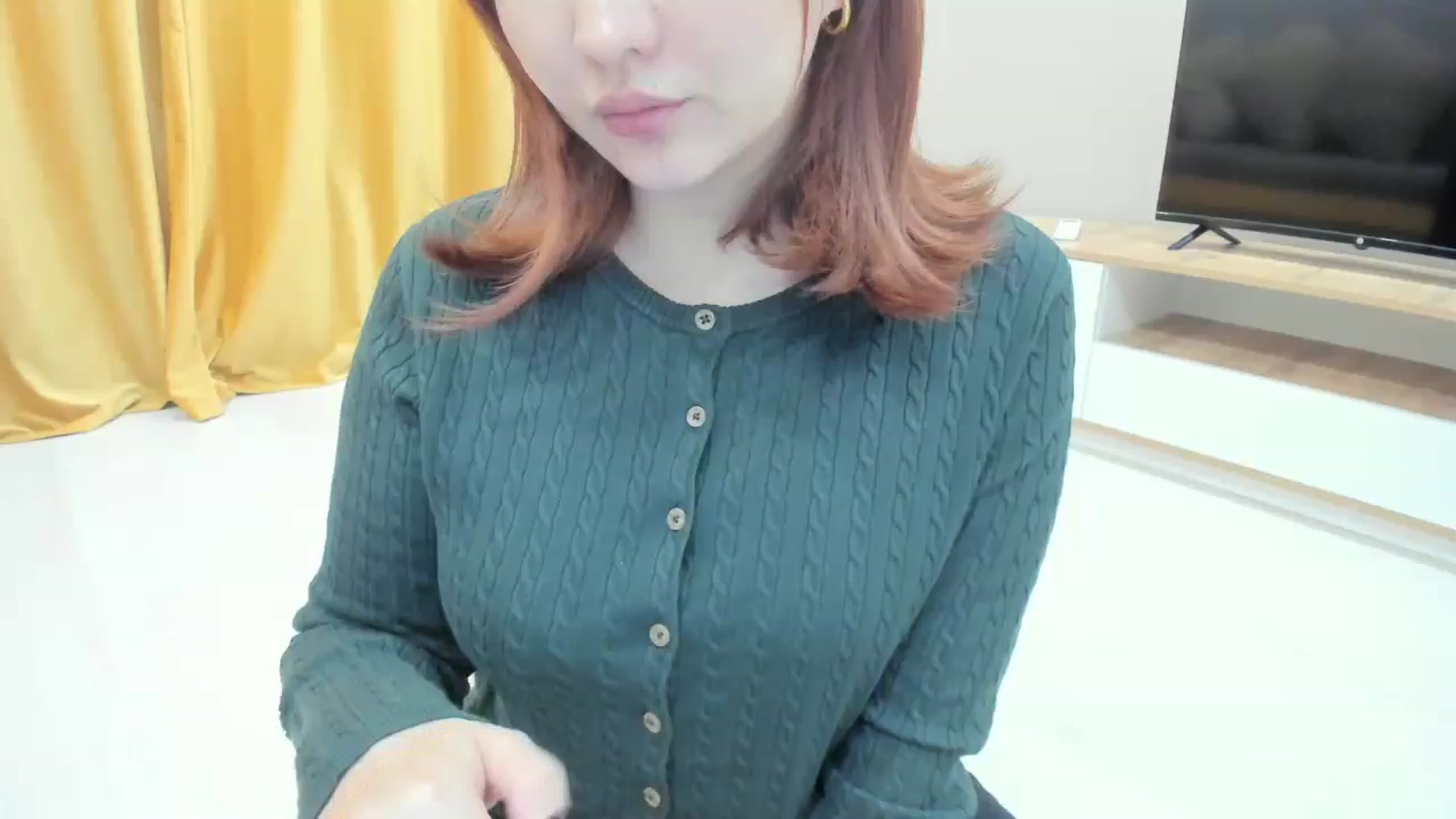 Gallery image thumbnail from Elfleur's myfreecams stream on, 09/13/2025, 22:11 image 9 of 20