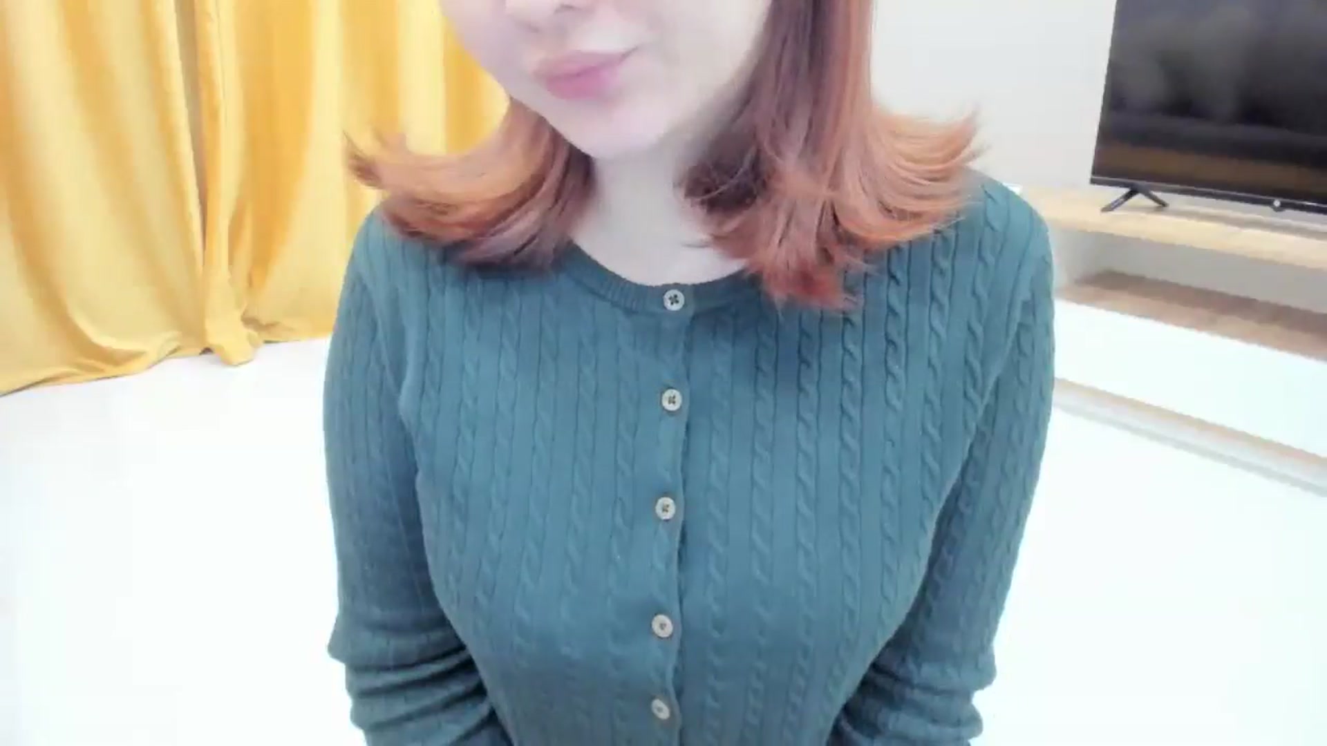 Gallery image thumbnail from Elfleur's myfreecams stream on, 09/13/2025, 22:11 image 17 of 20