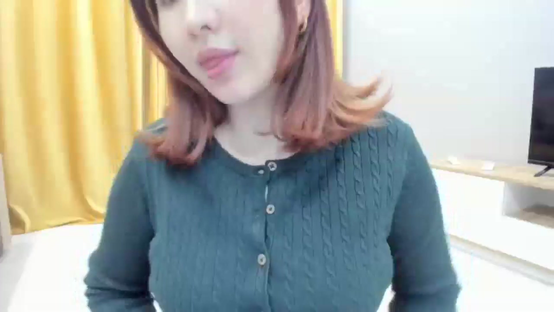 Gallery image thumbnail from Elfleur's myfreecams stream on, 09/13/2025, 22:40 image 4 of 20