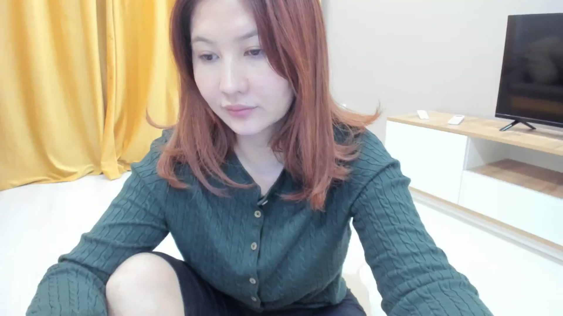Gallery image thumbnail from Elfleur's myfreecams stream on, 09/14/2025, 01:03 image 12 of 20