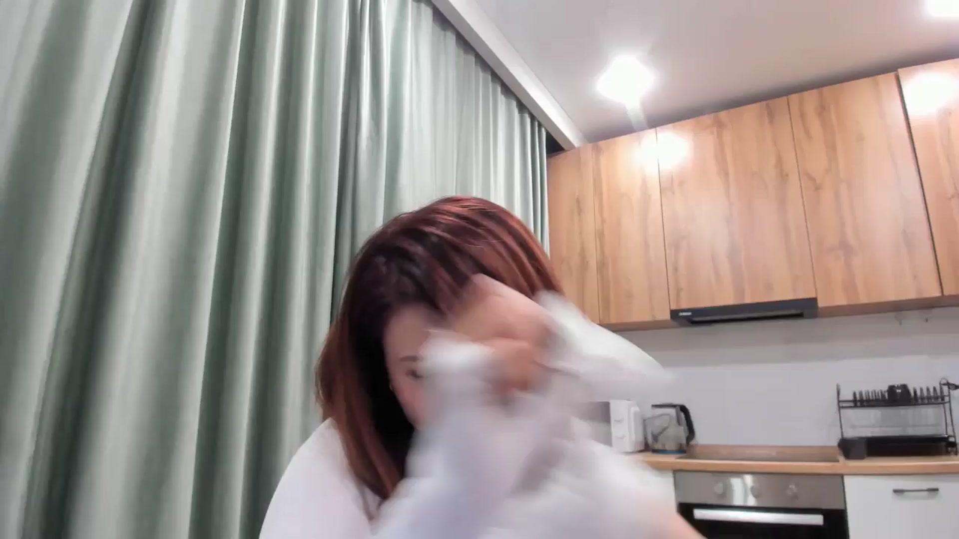 Gallery image thumbnail from Elfleur's myfreecams stream on, 09/16/2025, 01:13 image 17 of 20