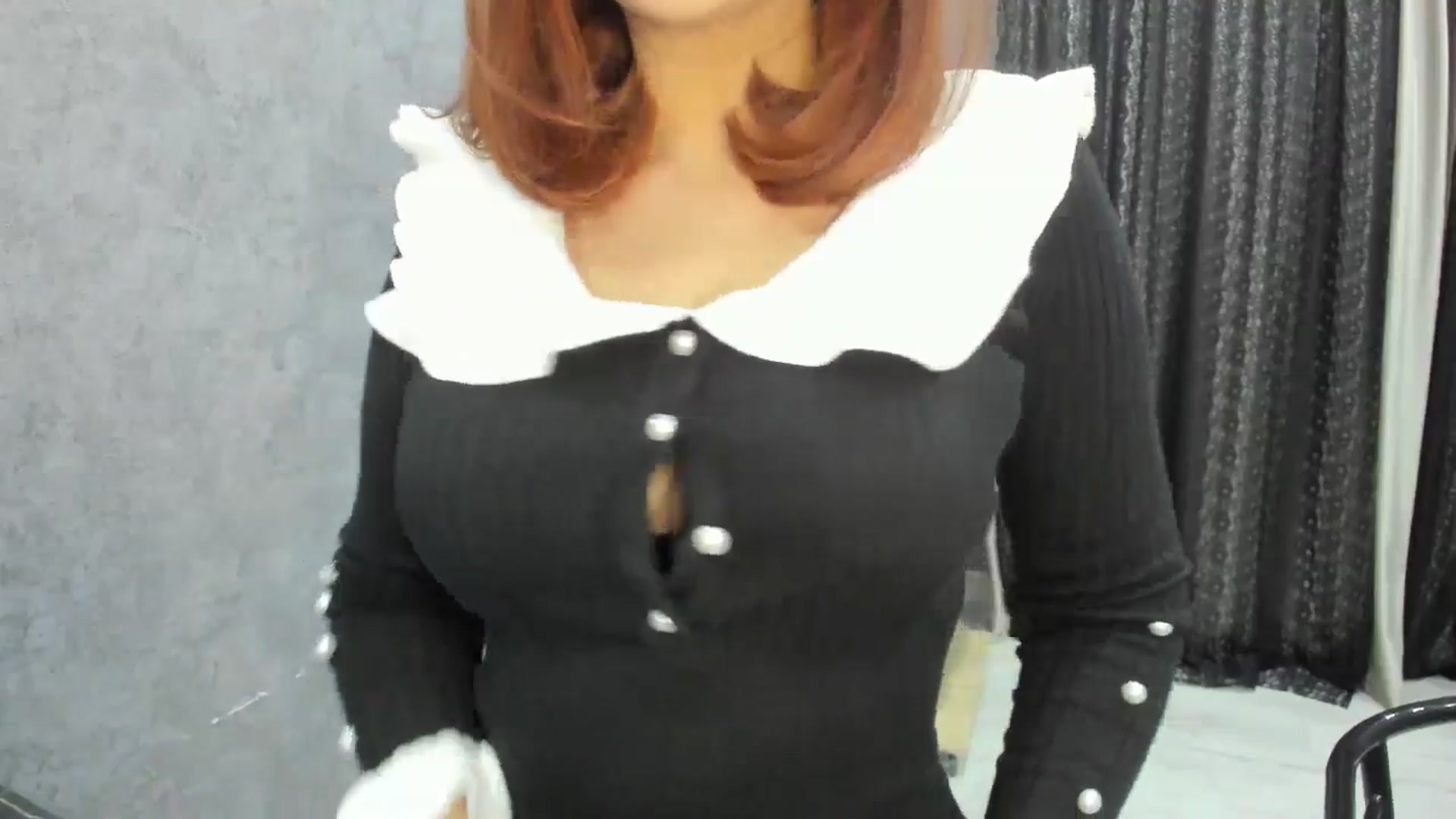 Gallery image thumbnail from Elfleur's myfreecams stream on, 10/09/2025, 17:08 image 2 of 20
