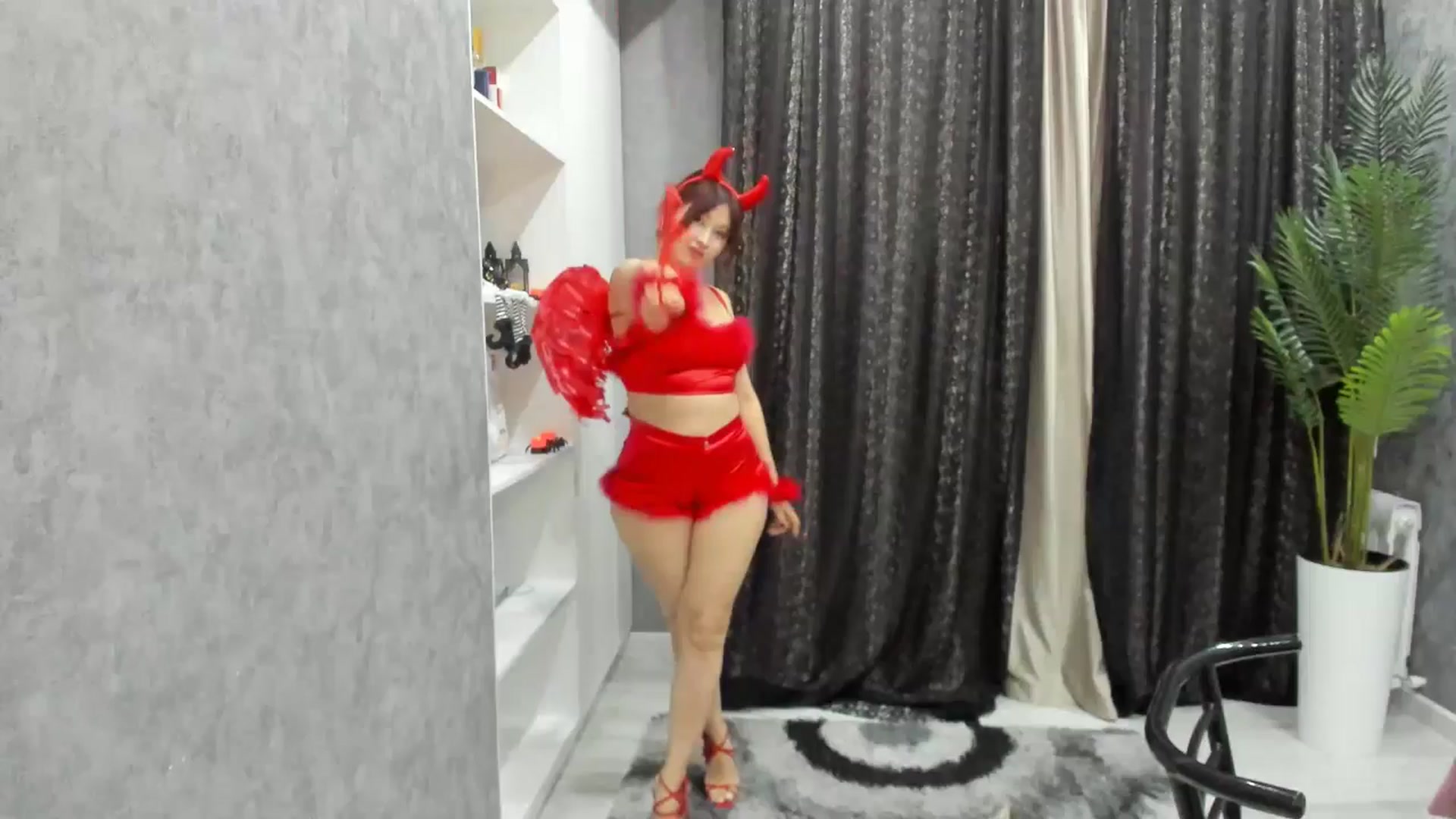 Gallery image thumbnail from Elfleur's myfreecams stream on, 10/26/2025, 22:34 image 18 of 20