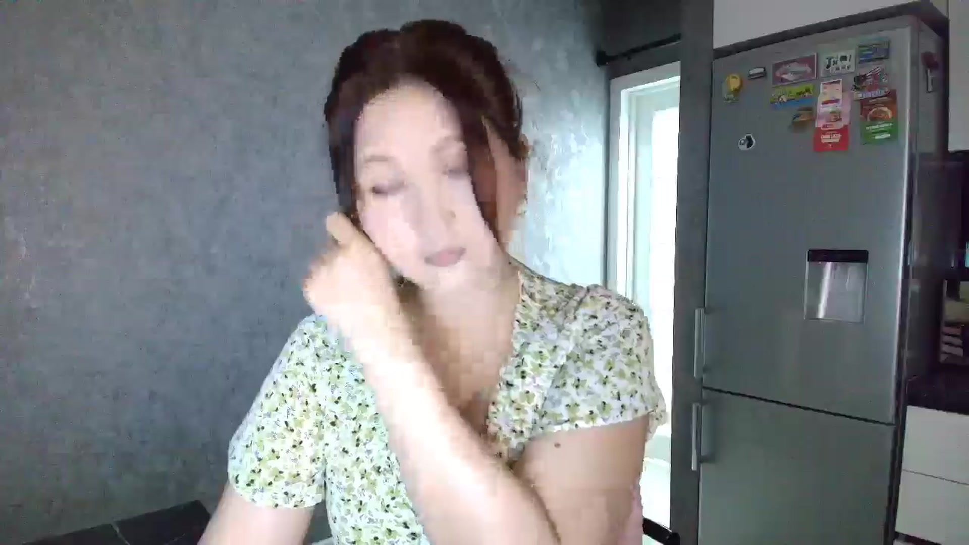 Gallery image thumbnail from Elfleur's myfreecams stream on, 11/04/2025, 20:16 image 5 of 20