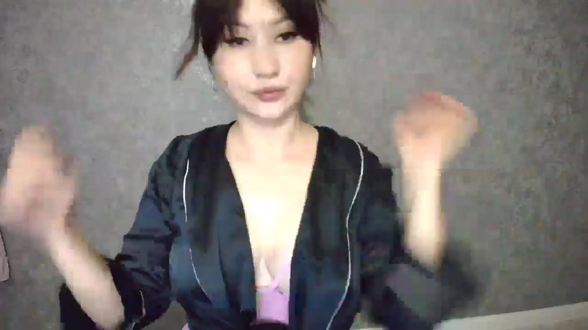 Gallery image thumbnail from Elfleur's myfreecams stream on, 11/22/2025, 02:17 image 7 of 20