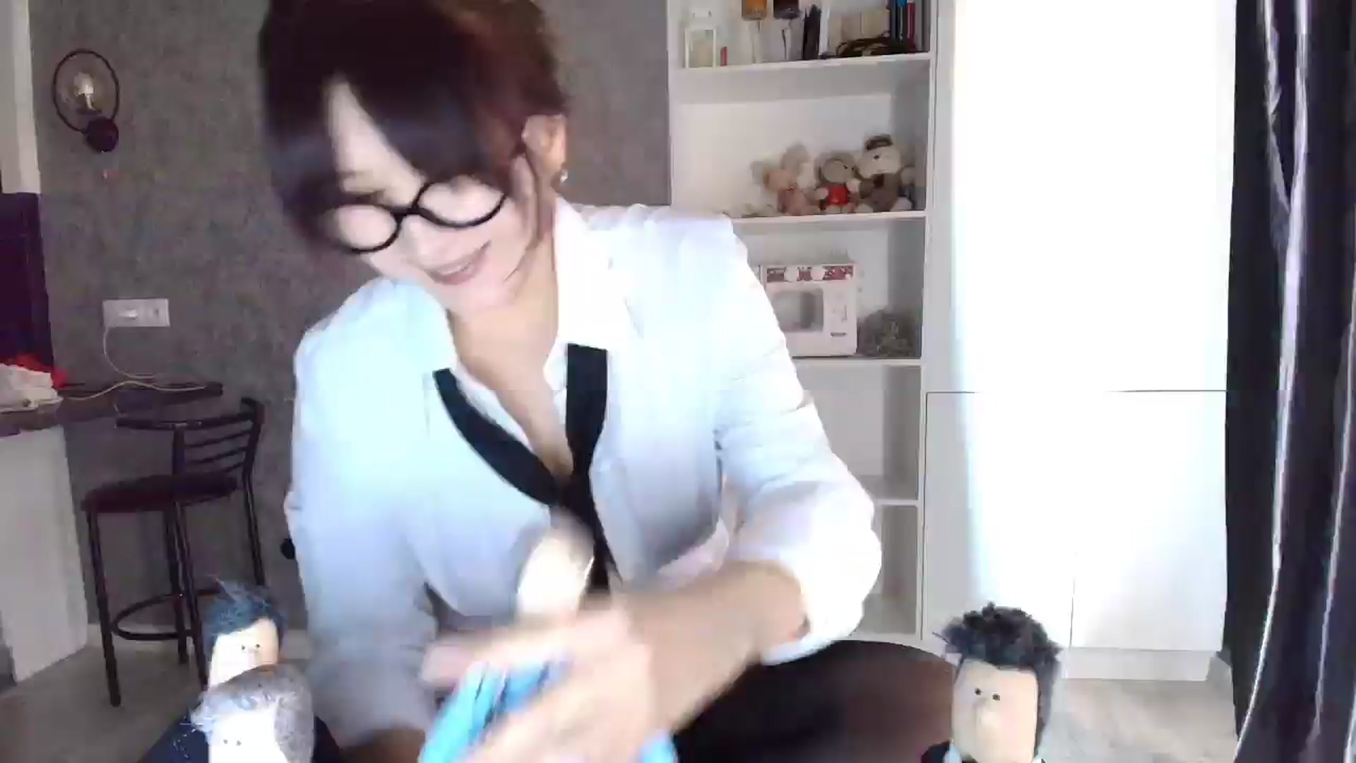 Gallery image thumbnail from Elfleur's myfreecams stream on, 11/30/2025, 05:48 image 6 of 20