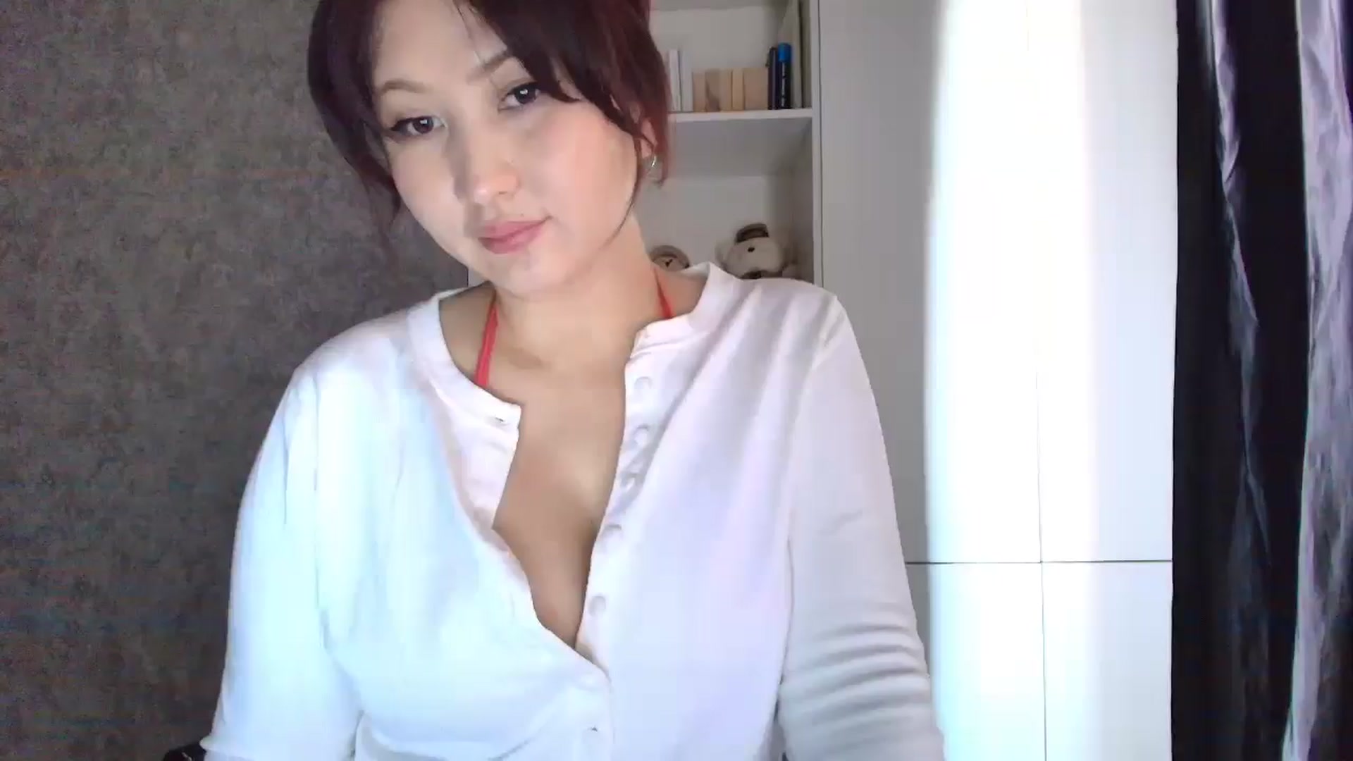 Gallery image thumbnail from Elfleur's myfreecams stream on, 12/02/2025, 06:55 image 16 of 20