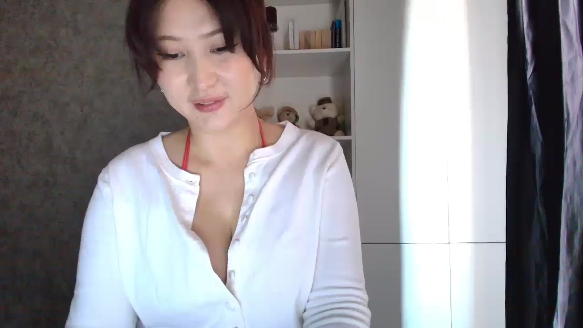 Gallery image thumbnail from Elfleur's myfreecams stream on, 12/02/2025, 06:55 image 15 of 20