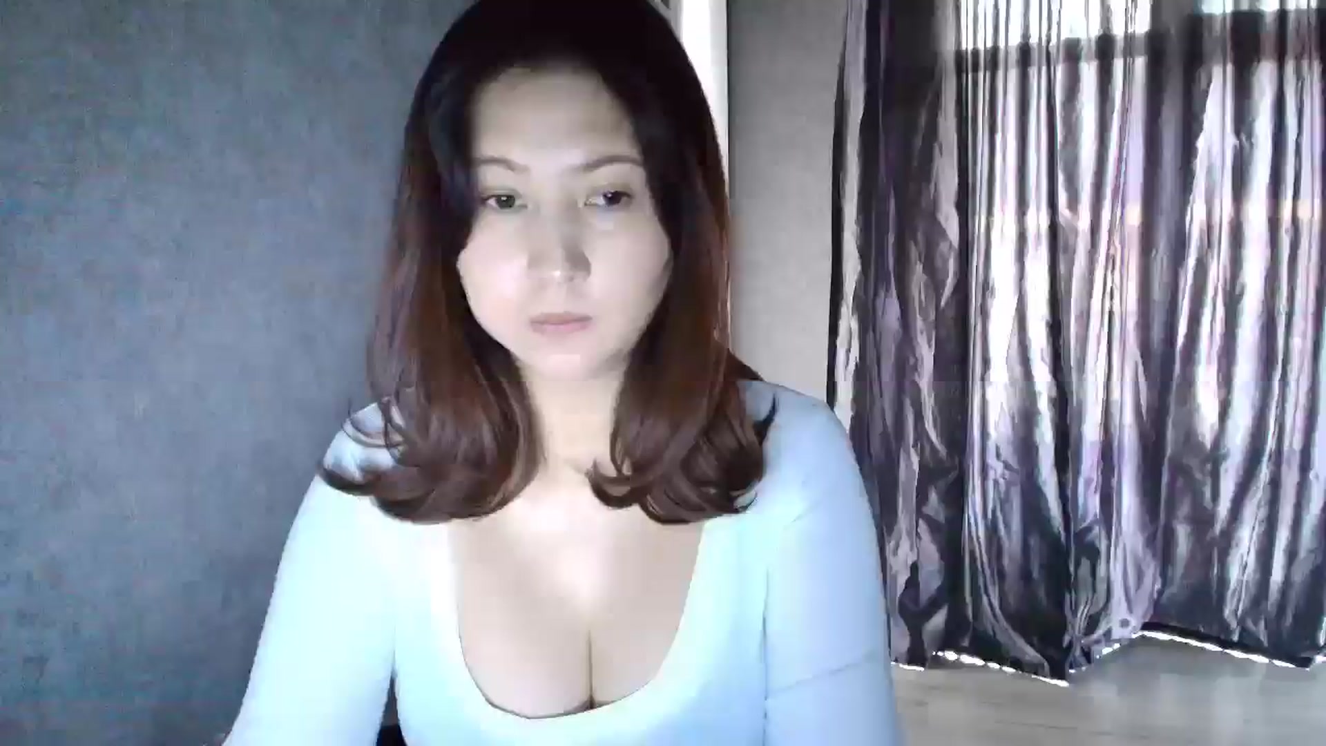 Gallery image thumbnail from Elfleur's myfreecams stream on, 12/03/2025, 04:11 image 12 of 20