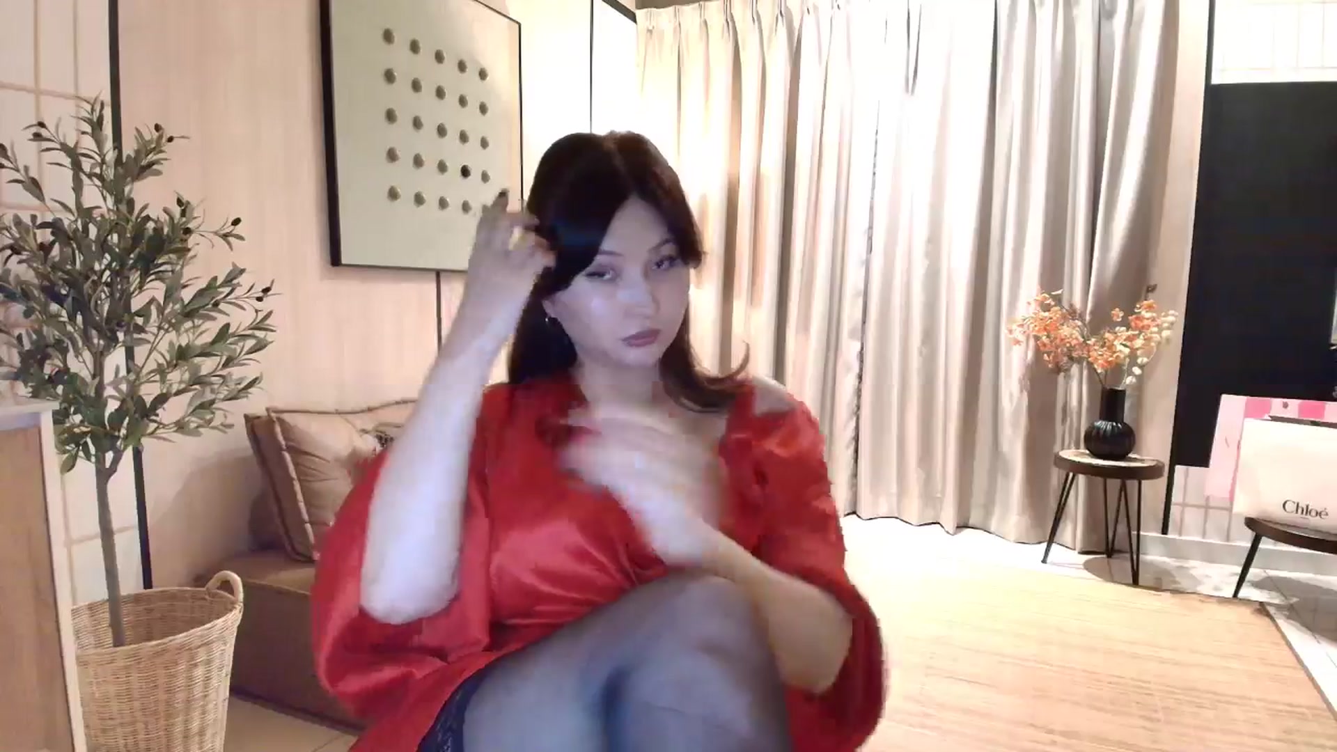 Gallery image thumbnail from Elfleur's myfreecams stream on, 12/11/2025, 20:38 image 15 of 20