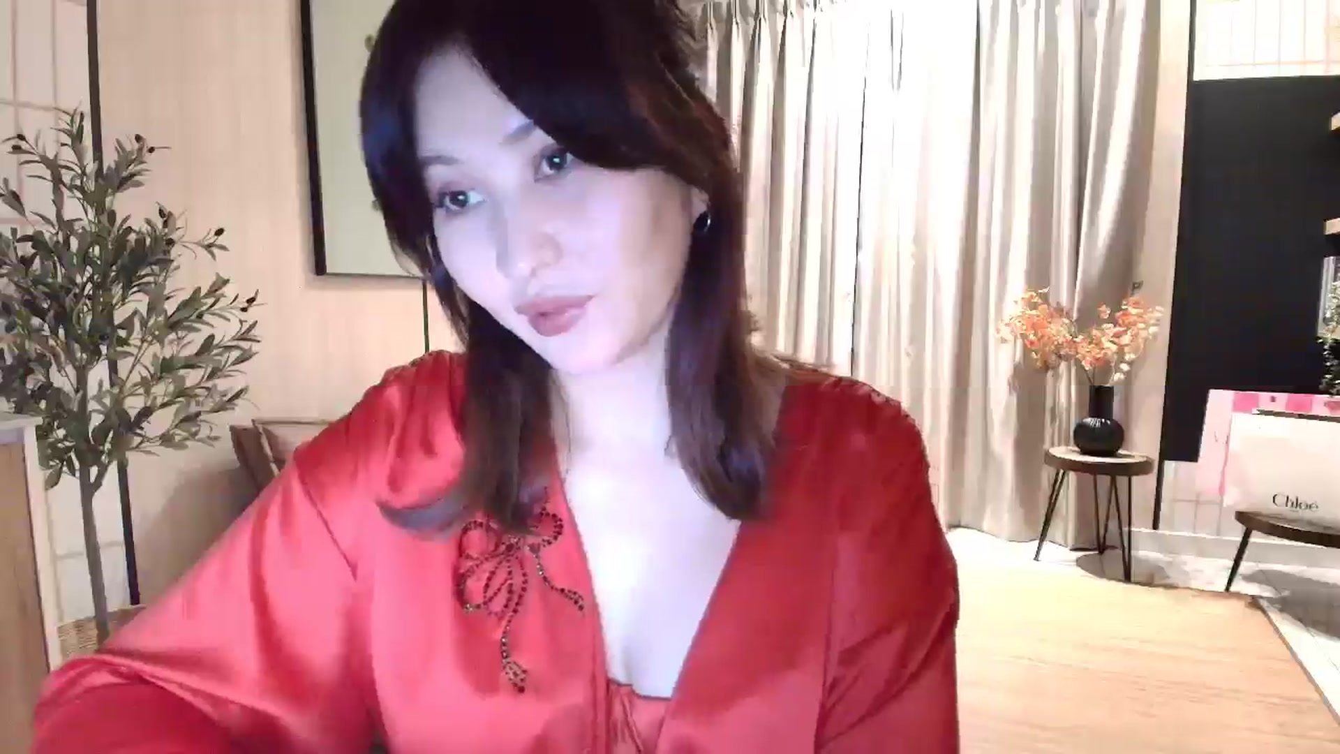 Gallery image thumbnail from Elfleur's myfreecams stream on, 12/11/2025, 22:57 image 3 of 20