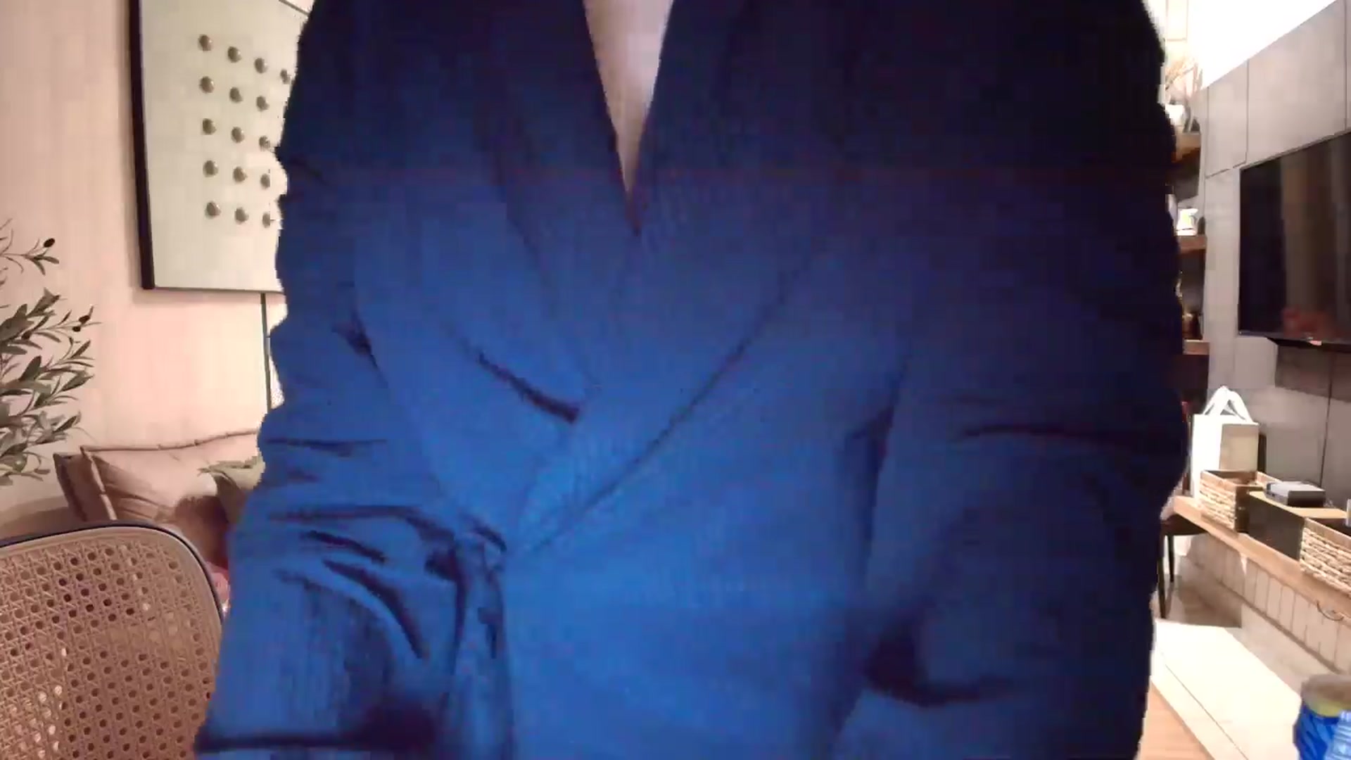 Gallery image thumbnail from Elfleur's myfreecams stream on, 12/12/2025, 23:32 image 7 of 20