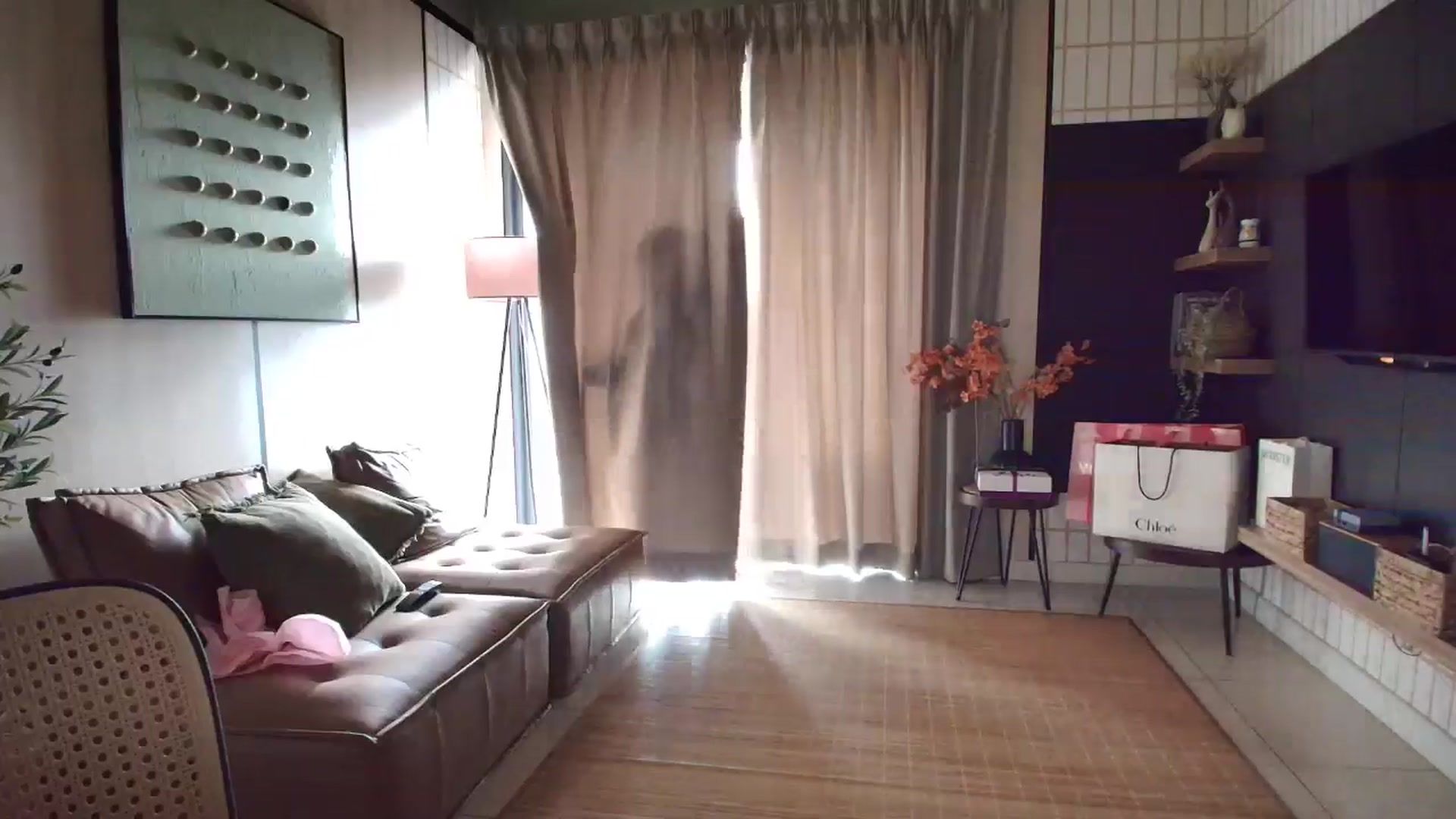 Gallery image thumbnail from Elfleur's myfreecams stream on, 12/13/2025, 24:34 image 14 of 20
