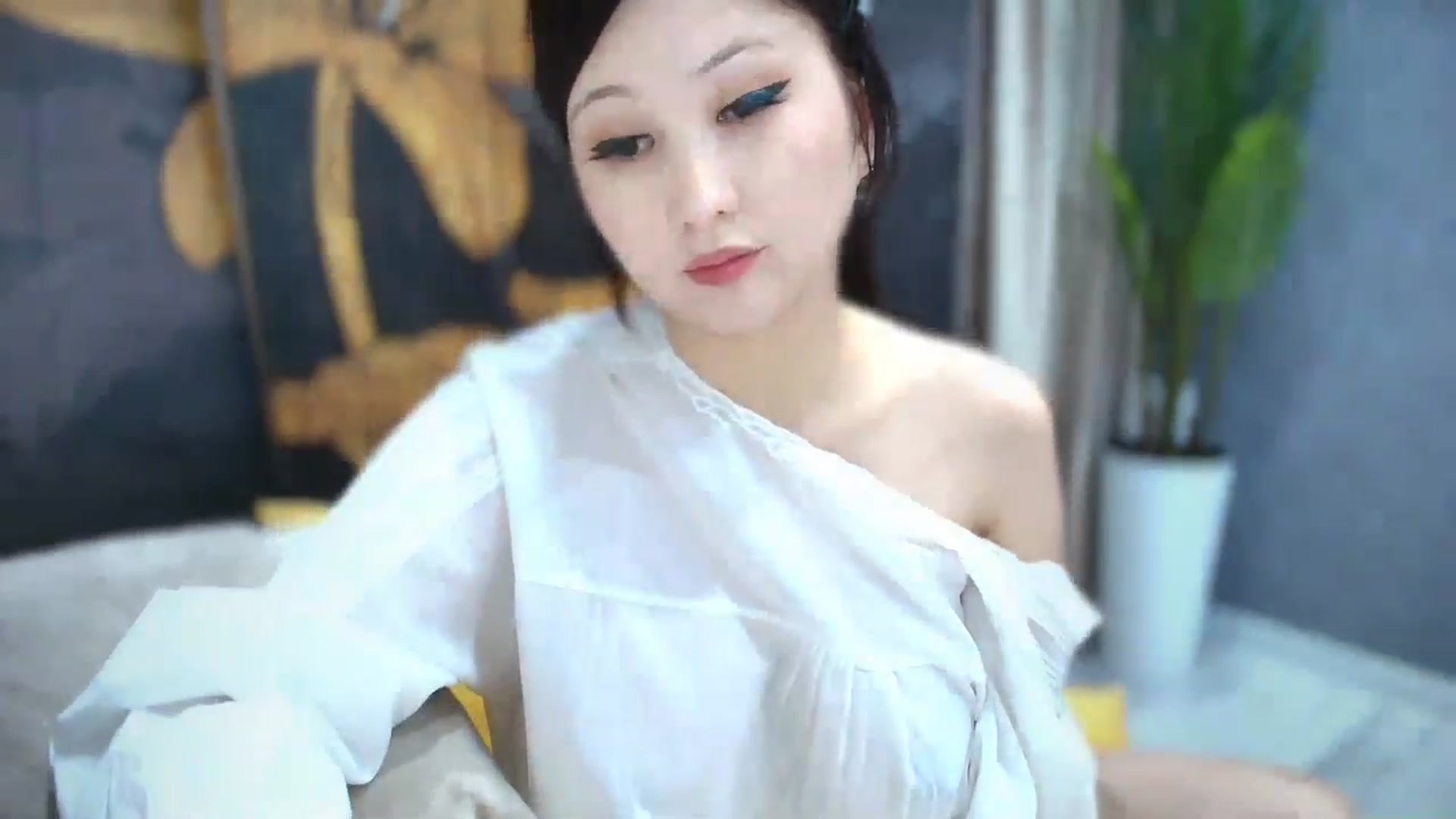 Gallery image thumbnail from Elfleur's myfreecams stream on, 04/20/2026, 22:41 image 9 of 20
