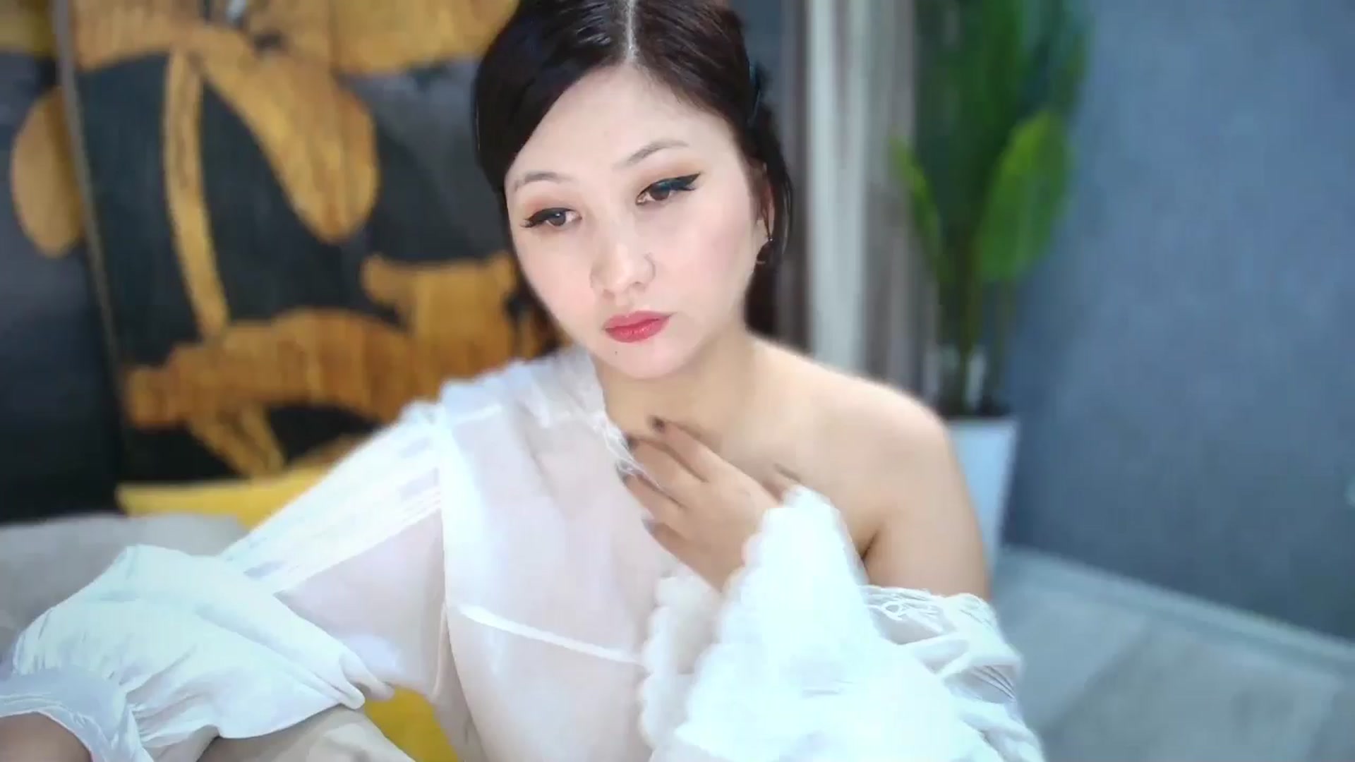 Gallery image thumbnail from Elfleur's myfreecams stream on, 04/20/2026, 22:41 image 10 of 20
