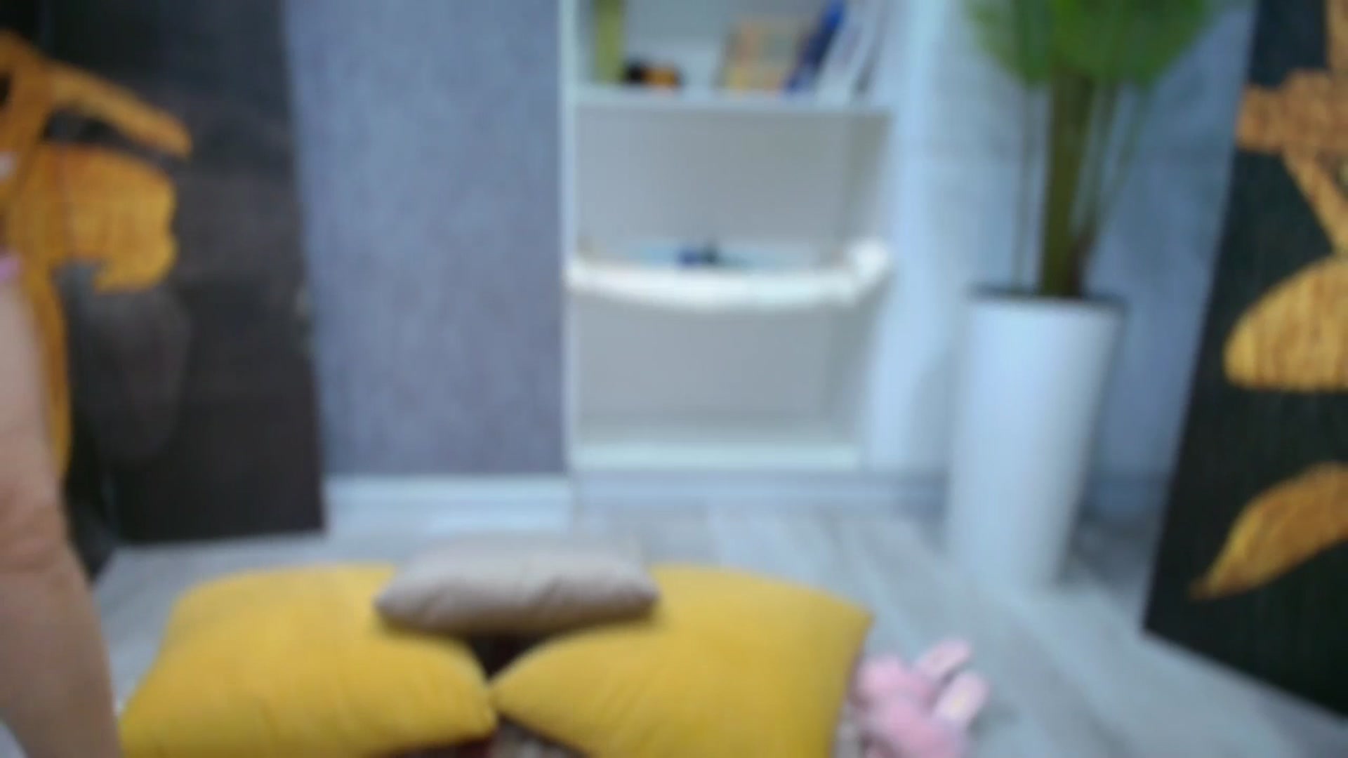 Gallery image thumbnail from Elfleur's myfreecams stream on, 04/22/2026, 20:37 image 2 of 20