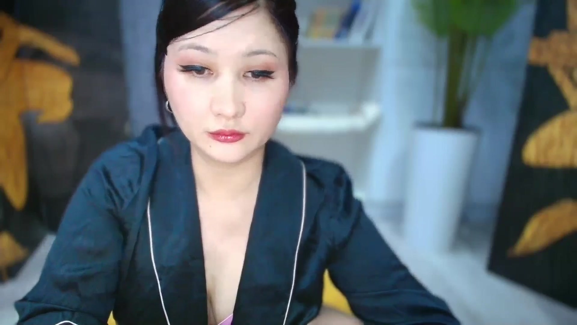 Gallery image thumbnail from Elfleur's myfreecams stream on, 04/22/2026, 20:52 image 16 of 20