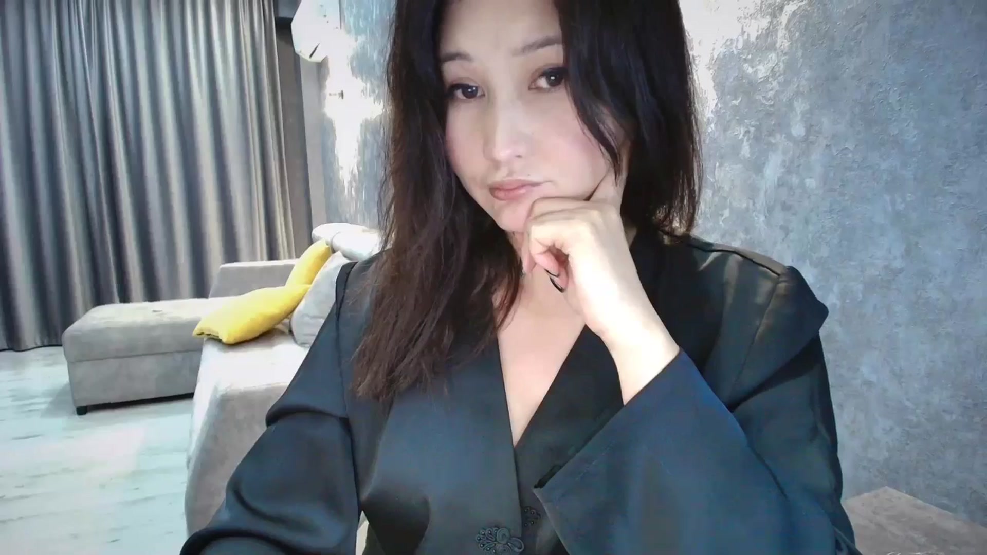 Gallery image thumbnail from Elfleur's myfreecams stream on, 05/09/2026, 23:08 image 2 of 20