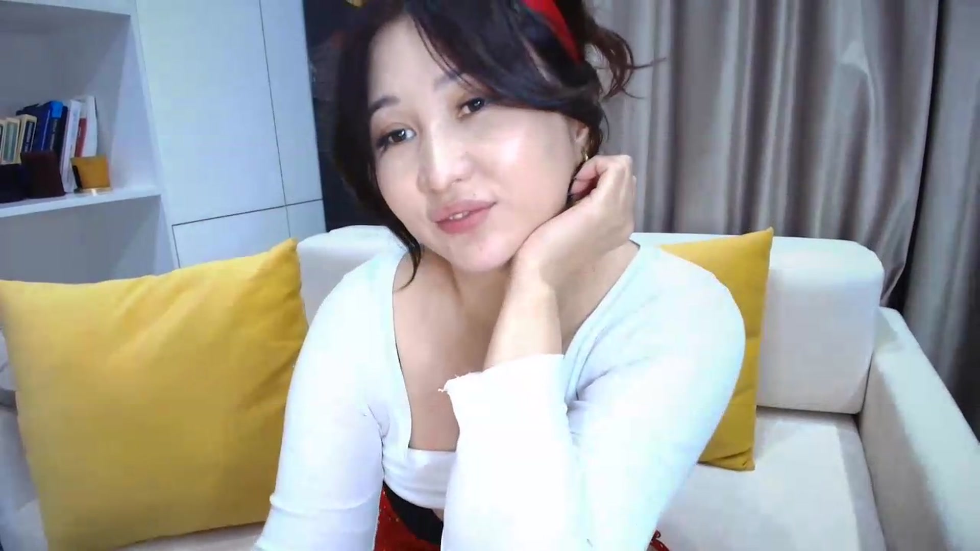 Gallery image thumbnail from Elfleur's myfreecams stream on, 05/11/2026, 22:17 image 11 of 20