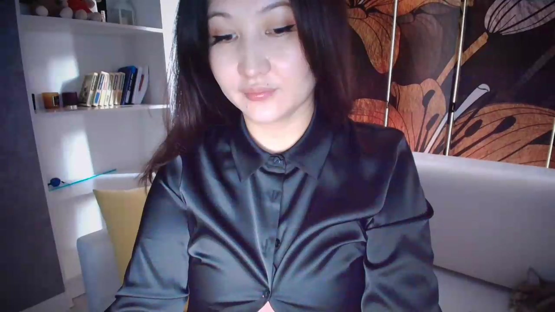 Gallery image thumbnail from Elfleur's myfreecams stream on, 05/26/2026, 01:40 image 16 of 20
