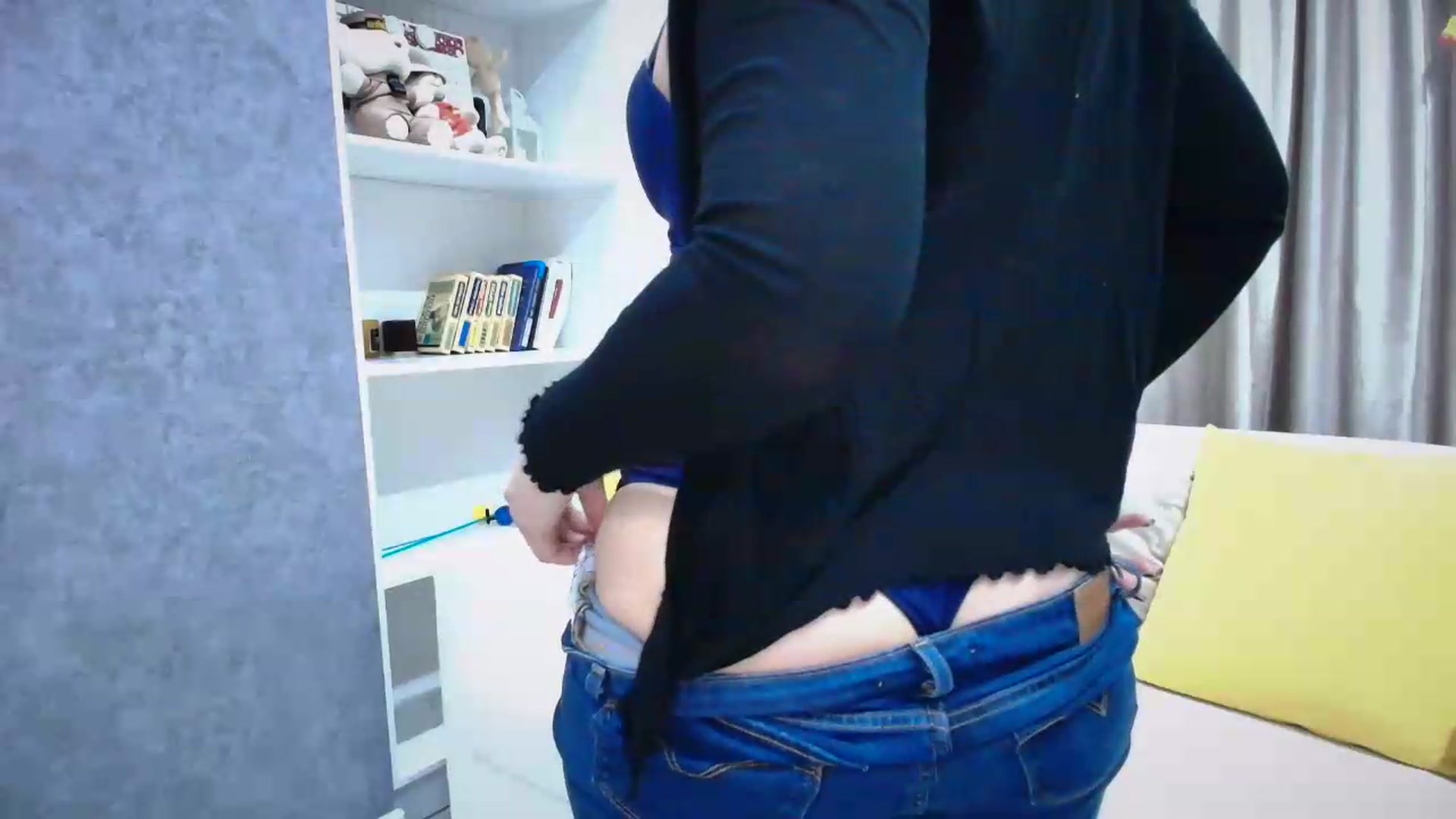 Gallery image thumbnail from Elfleur's myfreecams stream on, 05/27/2026, 22:17 image 15 of 20