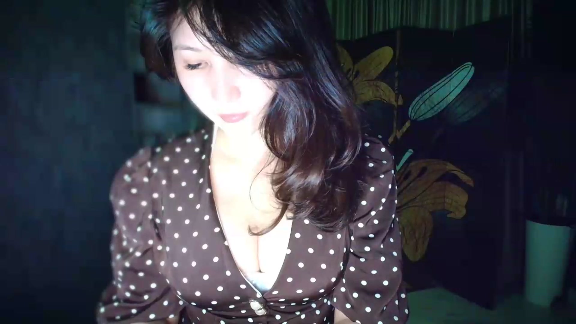 Gallery image thumbnail from Elfleur's myfreecams stream on, 09/16/2026, 20:55 image 12 of 20