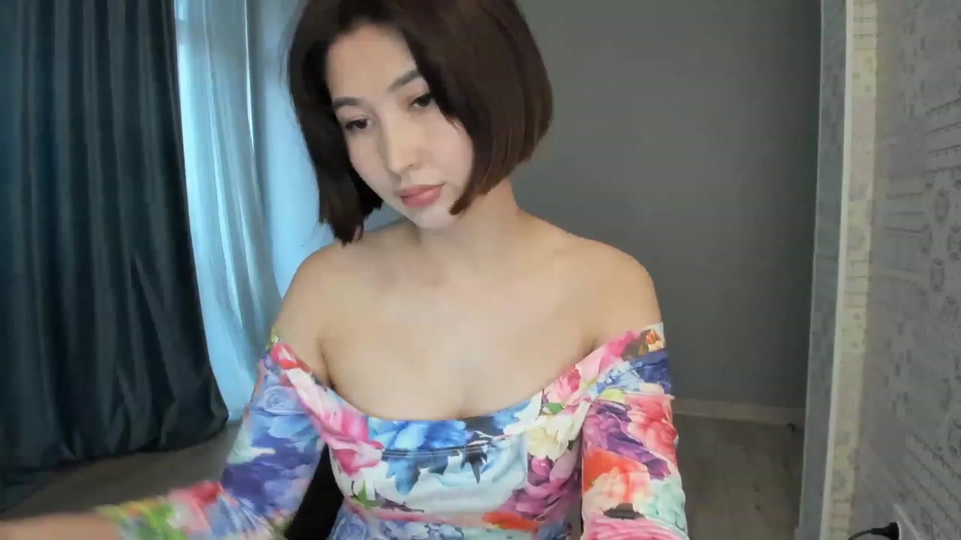Gallery image thumbnail from Elfleurit's myfreecams stream on, 11/21/2022, 02:58 image 5 of 20