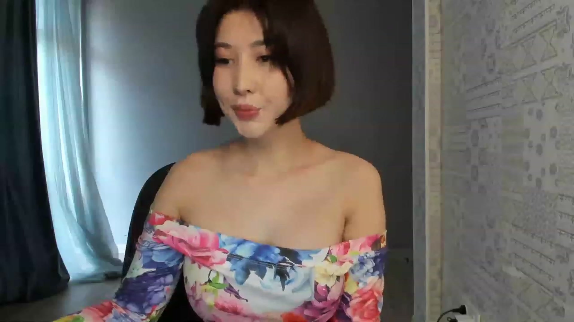 Gallery image thumbnail from Elfleurit's myfreecams stream on, 11/21/2022, 02:58 image 19 of 20