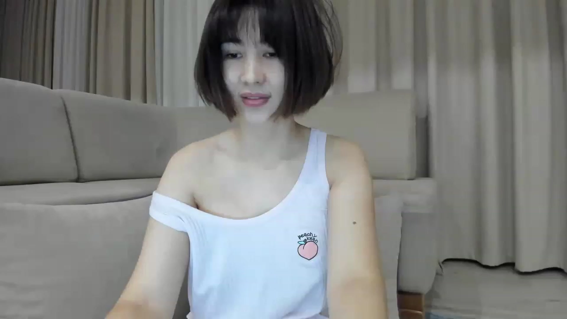 Gallery image thumbnail from Elfleurit's myfreecams stream on, 11/26/2022, 21:47 image 11 of 20