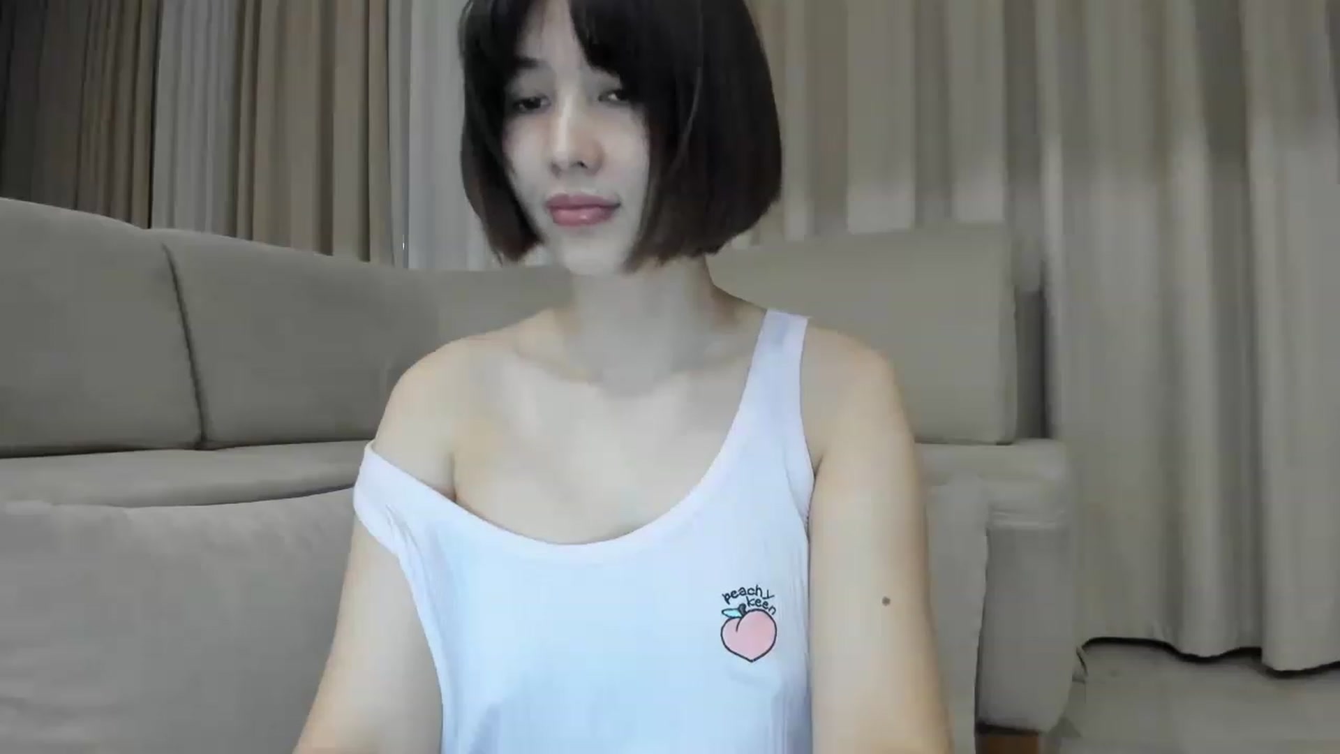 Gallery image thumbnail from Elfleurit's myfreecams stream on, 11/26/2022, 21:47 image 8 of 20