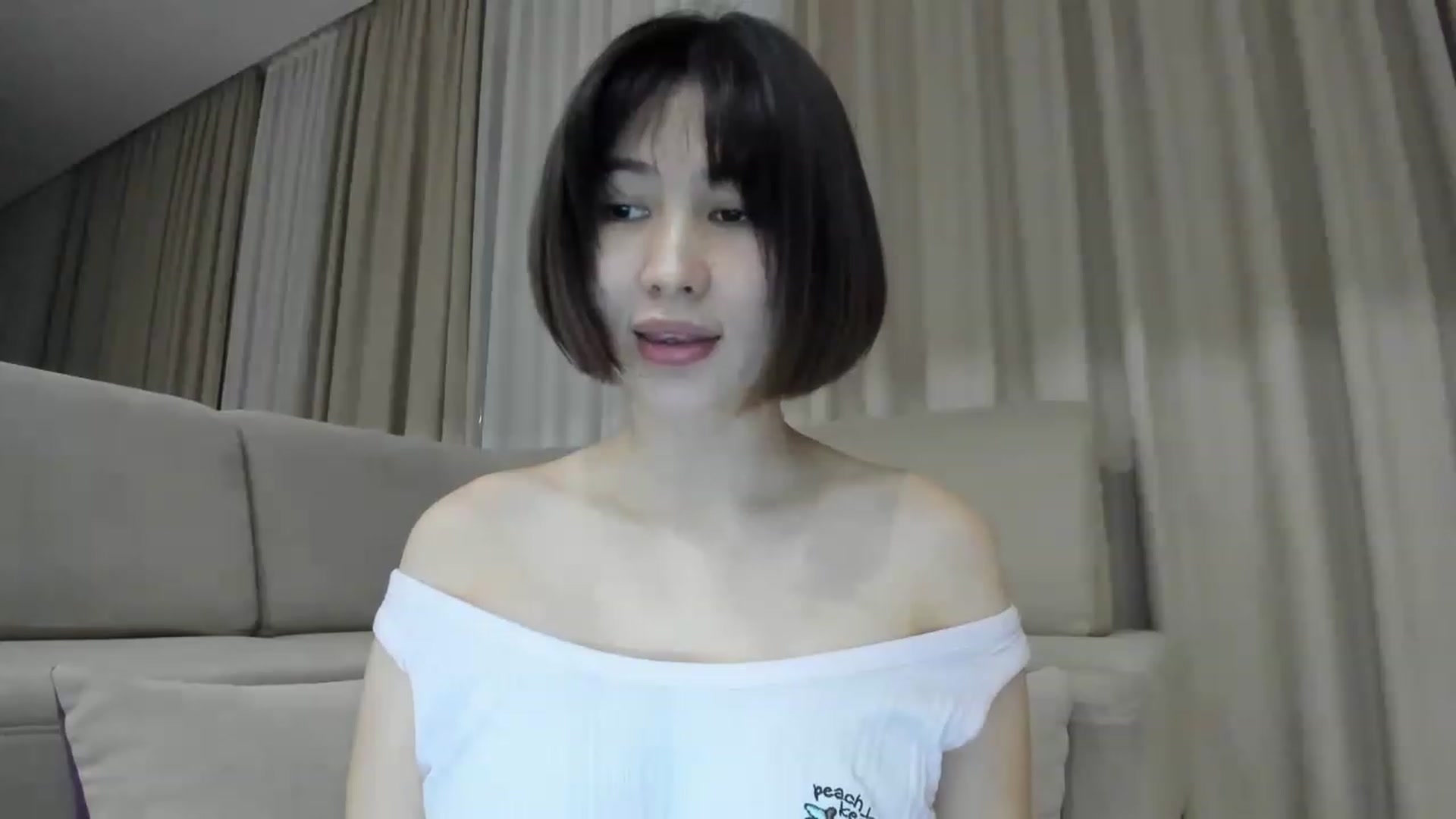 Gallery image thumbnail from Elfleurit's myfreecams stream on, 11/26/2022, 23:07 image 9 of 20