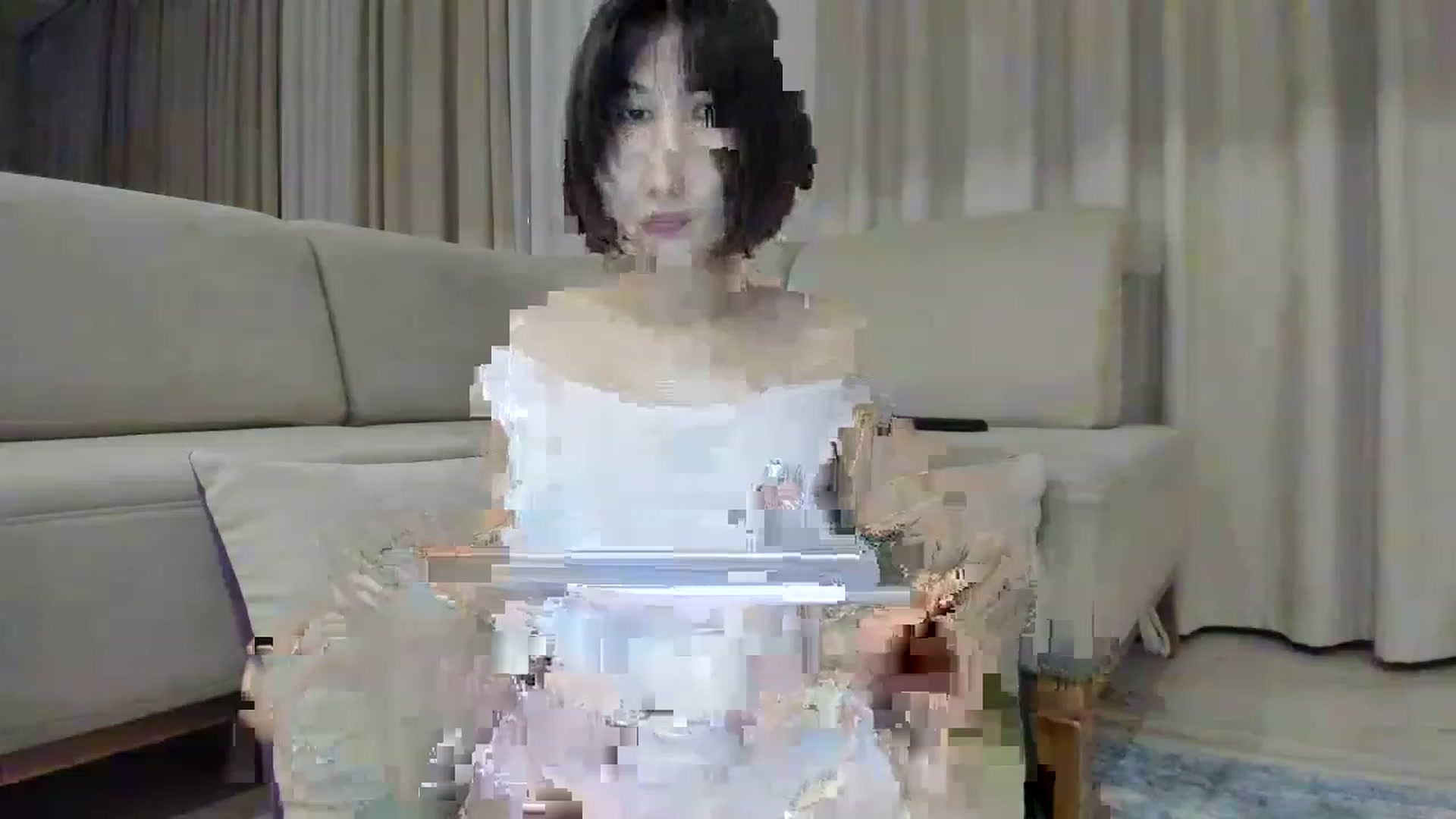 Gallery image thumbnail from Elfleurit's myfreecams stream on, 11/26/2022, 23:07 image 14 of 20